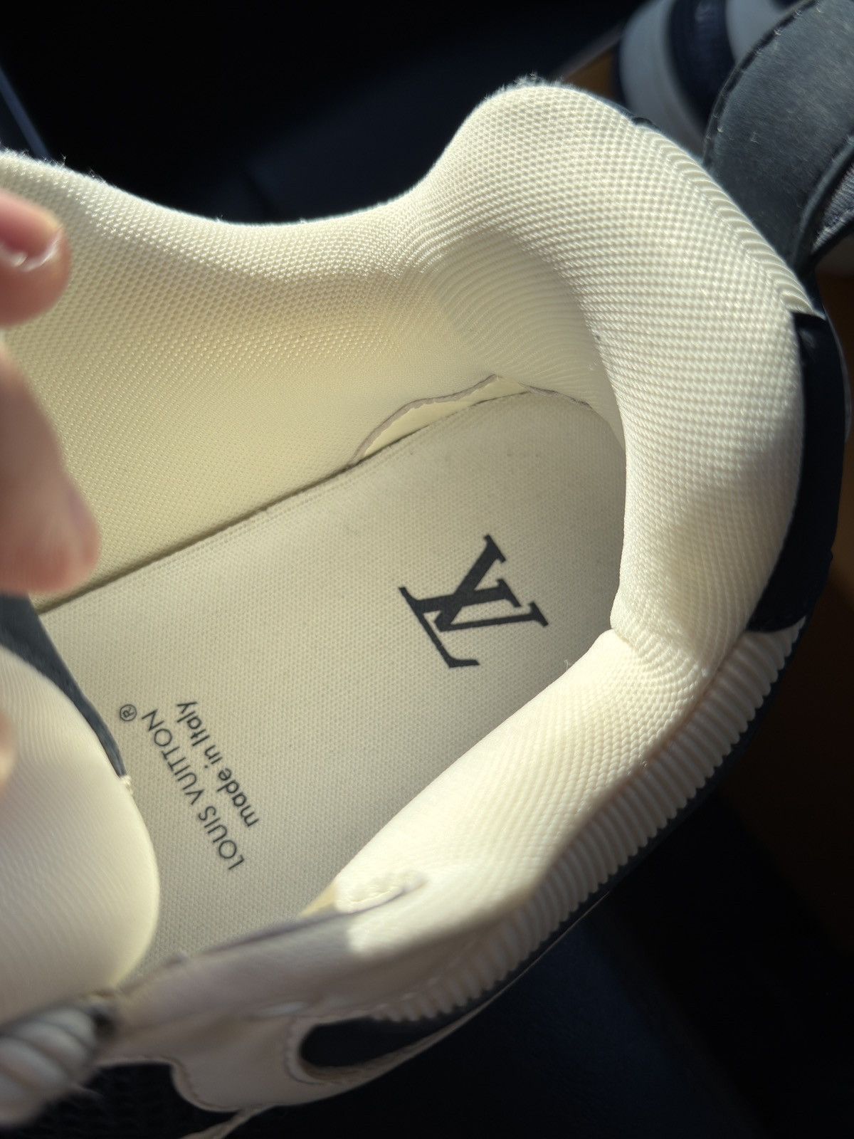 Louis Vuitton Louis Vuitton Skate Blue Size US 8.5 / EU 41-42 - 3 Thumbnail
