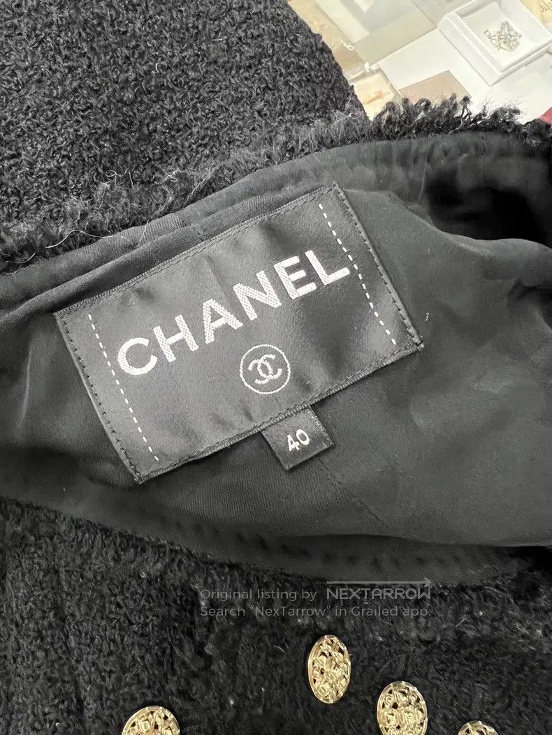 Chanel Chanel Kangpeng Street Series Black and Gold V-neck Four-p Size S / US 4 / IT 40 - 4 Thumbnail