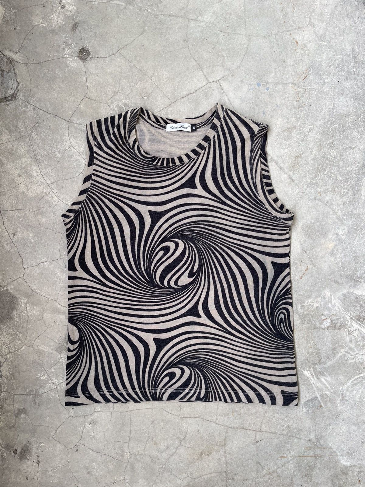 image of Avant Garde x Jun Takahashi Undercover Swirl Alloverprint Sleeveless in Black Grey (Size Small)