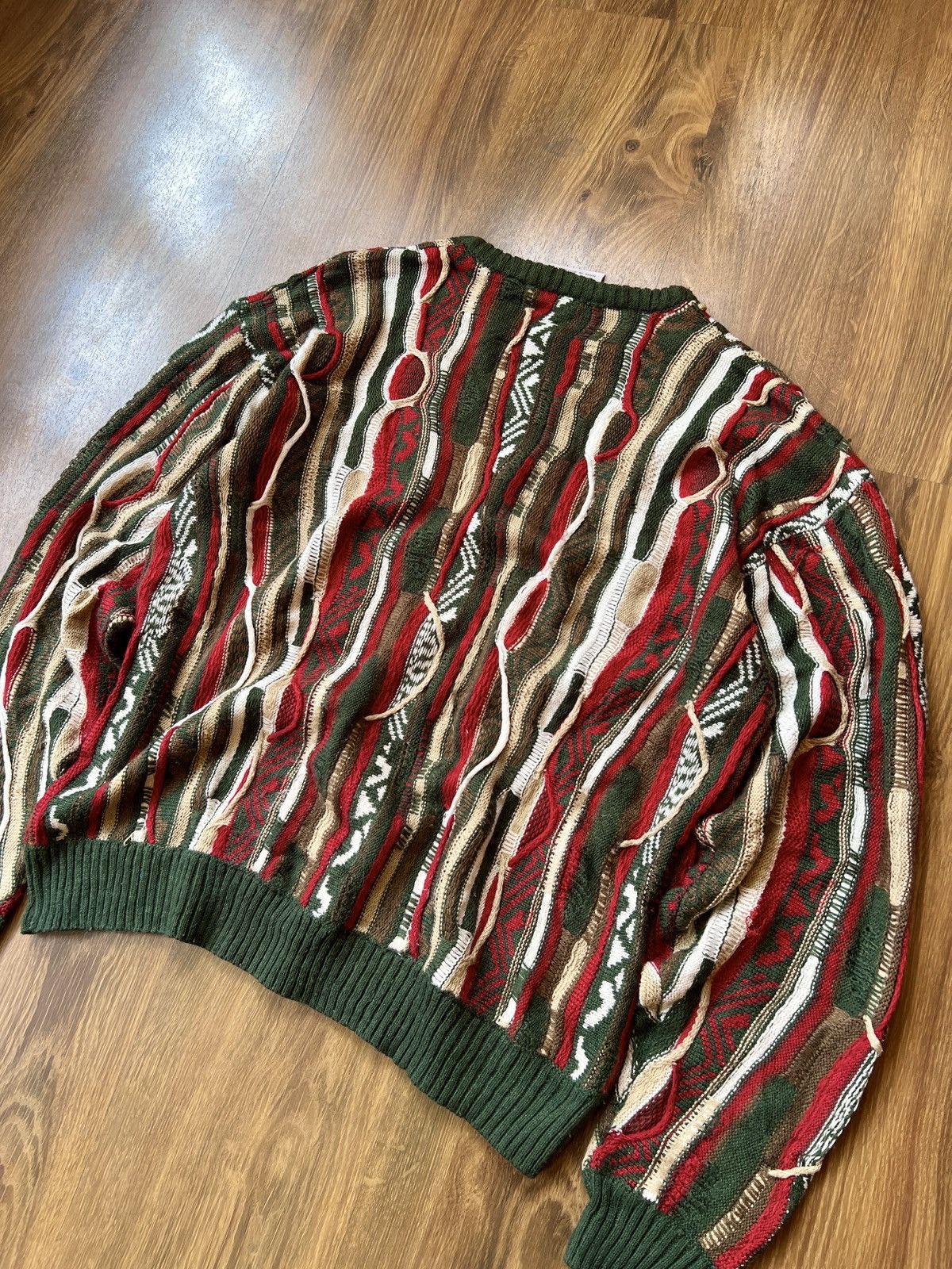 Coogi Rarest Coogi 3D Knit / Sweater (Red/White/Green/Brown) Size US L / EU 52-54 / 3 - 9 Thumbnail