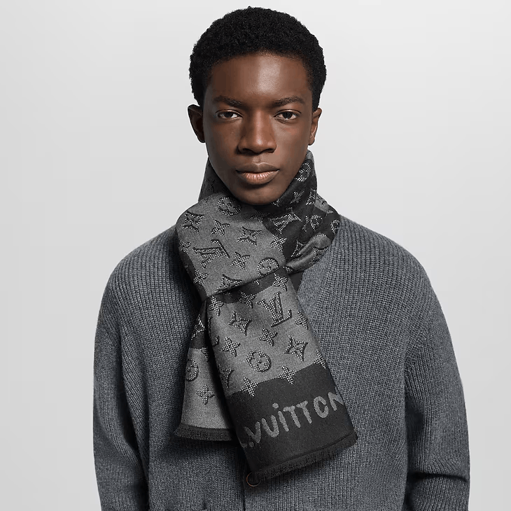 Louis Vuitton Monogram Heritage Scarf Size ONE SIZE - 4 Thumbnail