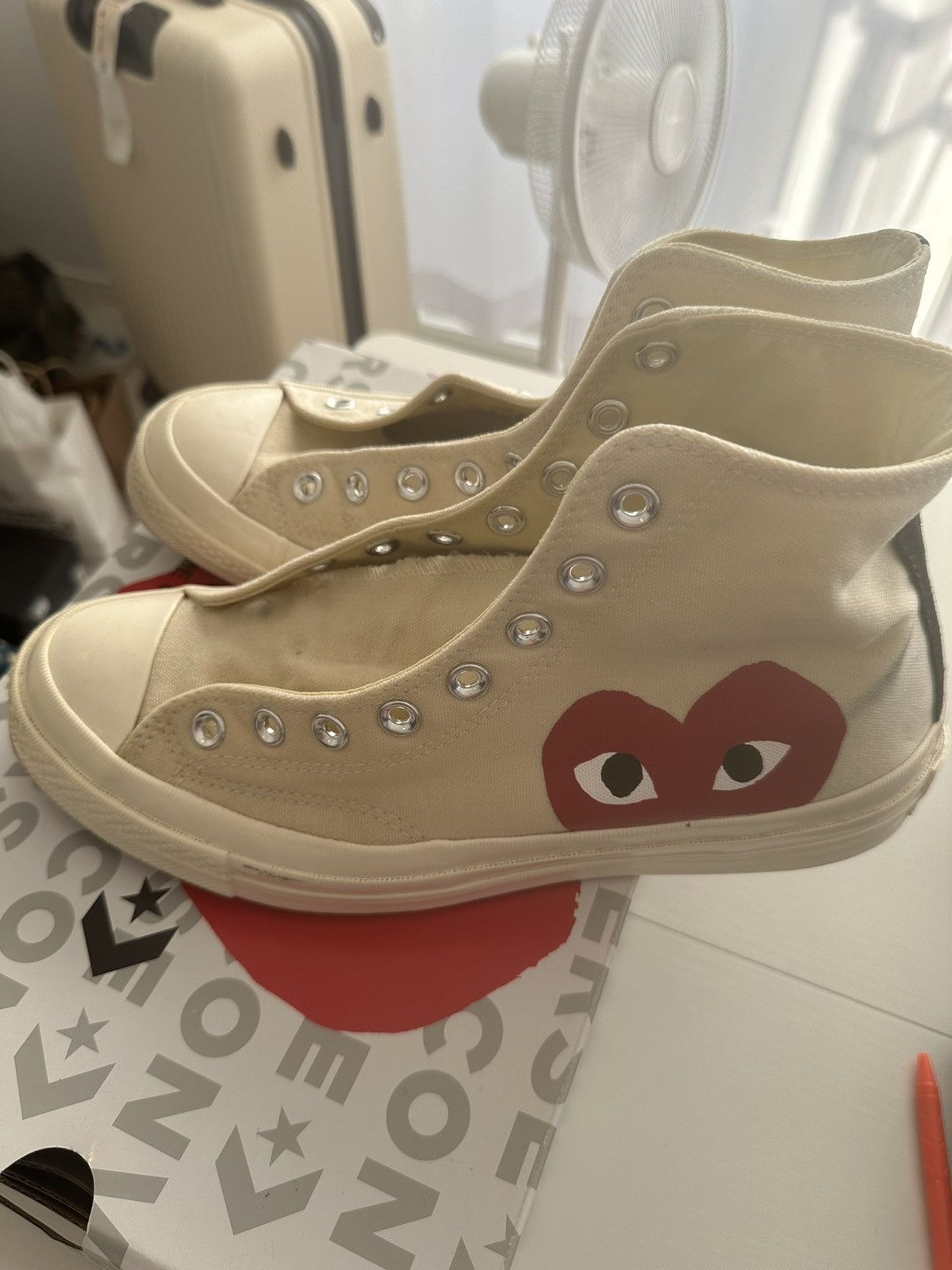 Comme des Garcons × Converse CDG x Converse Hi-top Size US 9 / EU 42 - 2 Thumbnail