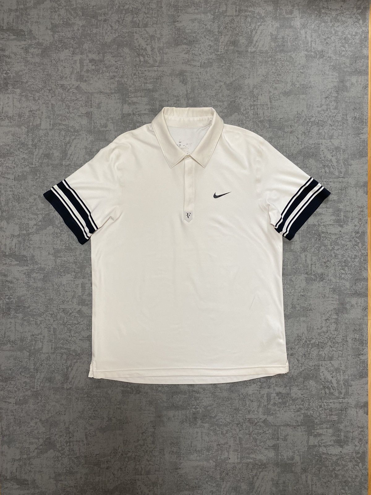 Nike SHIRT RF Roger Federer TENNIS Nike Dri-Fit RARE JERSEY Size US L / EU 52-54 / 3 - 1 Thumbnail