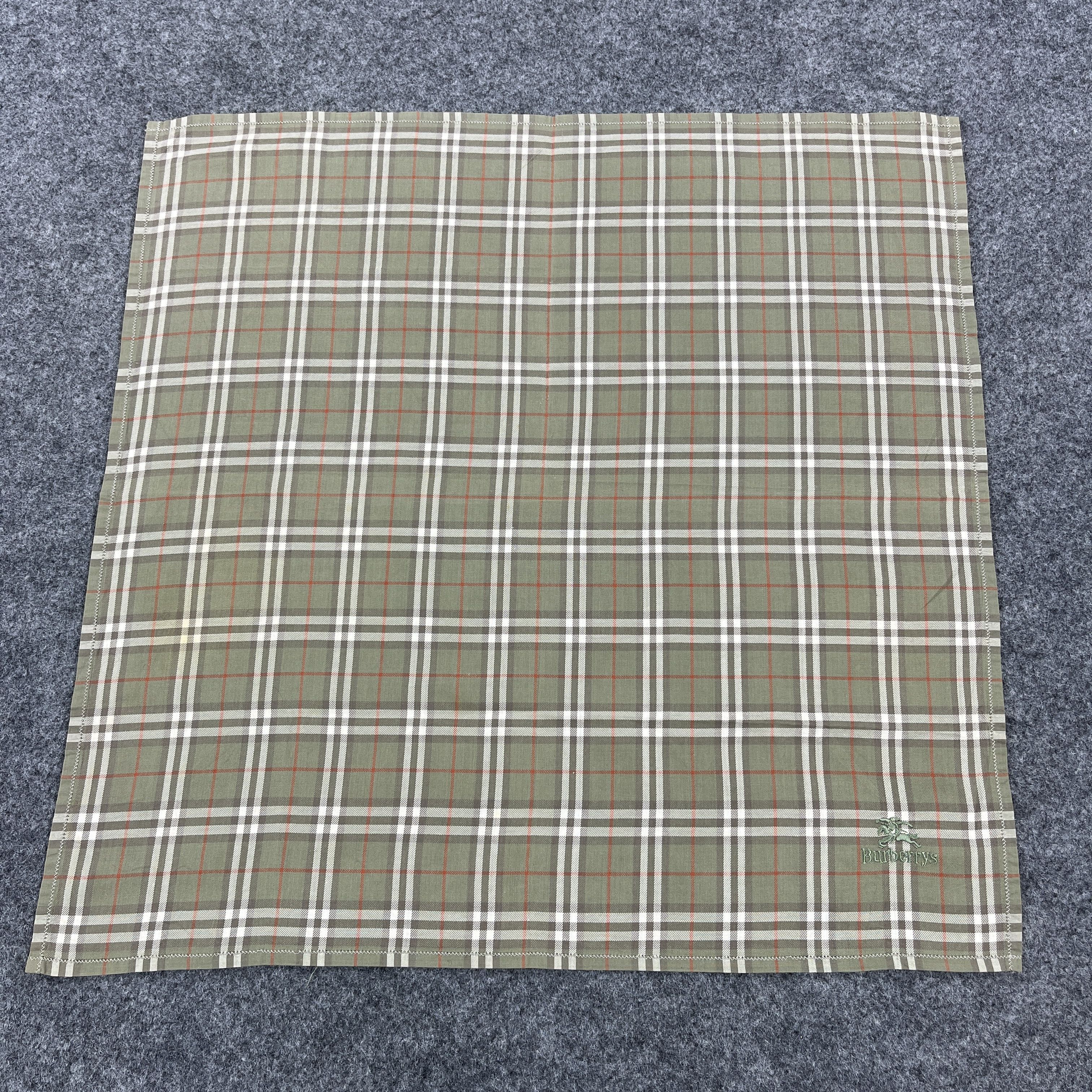 Burberry Burberry Handkerchief / Bandana / Neckerchief B959 Size ONE SIZE - 2 Thumbnail