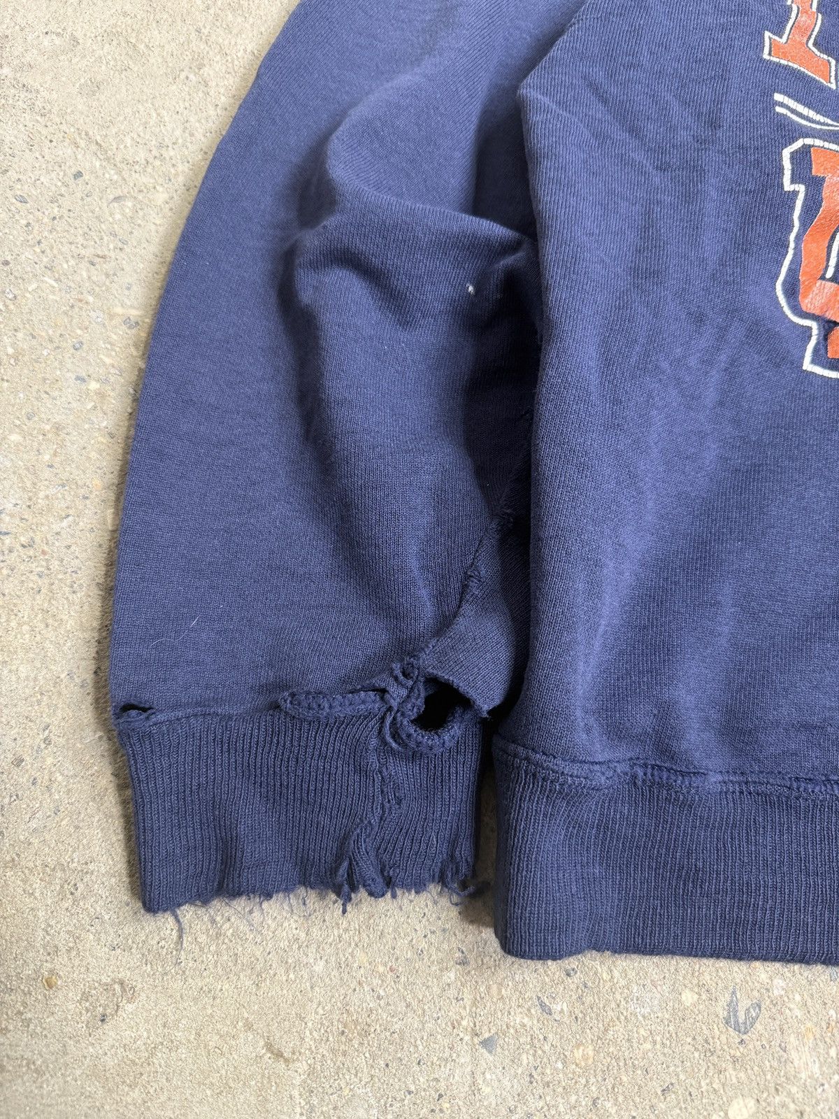 Vintage 1990’s Illinois Fighting Illini Vintage Crewneck Size US XL / EU 56 / 4 - 4 Thumbnail