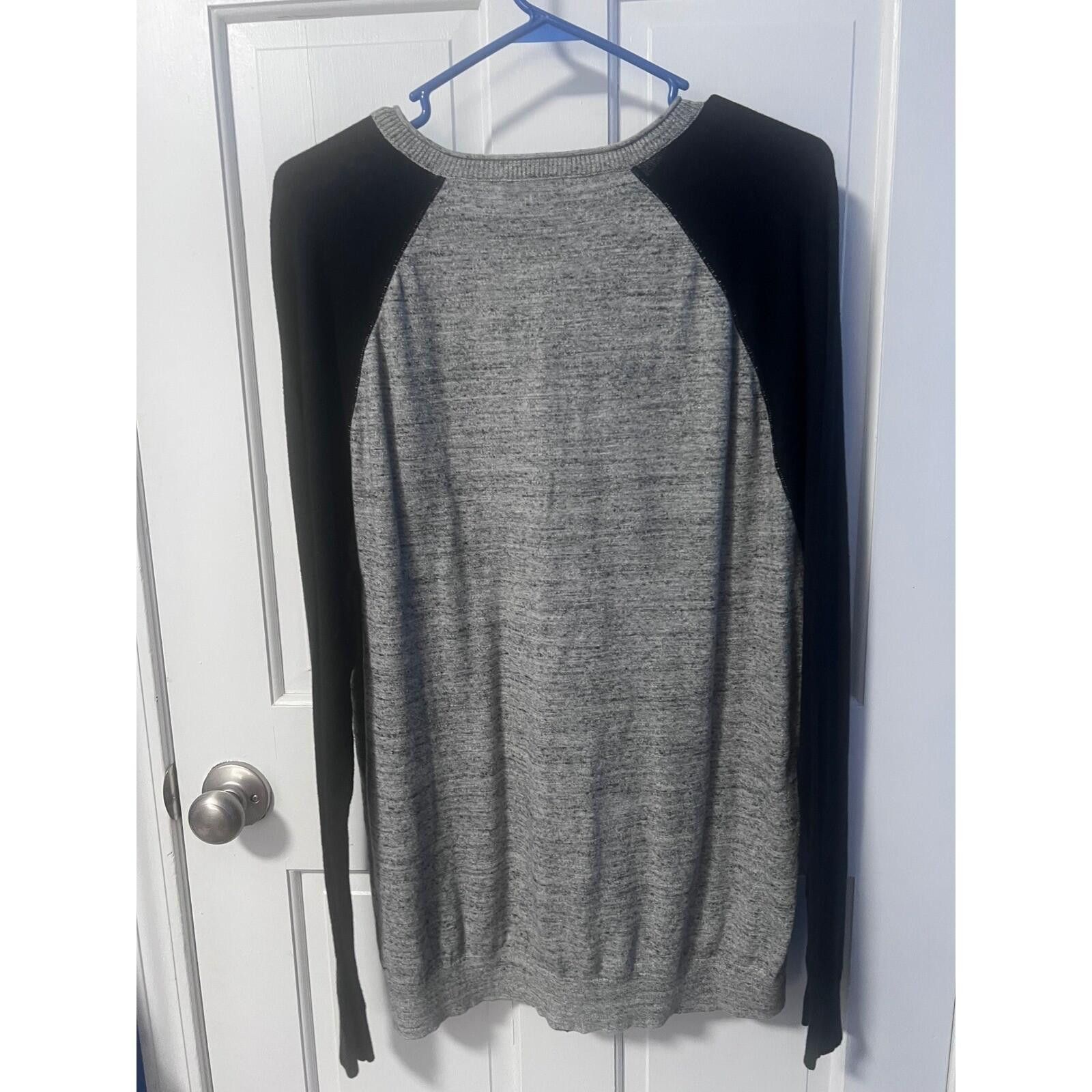 Express Express Mens Henley Sweater XL Gray Black Raglan Long Sleeve Size US XL / EU 56 / 4 - 6 Thumbnail