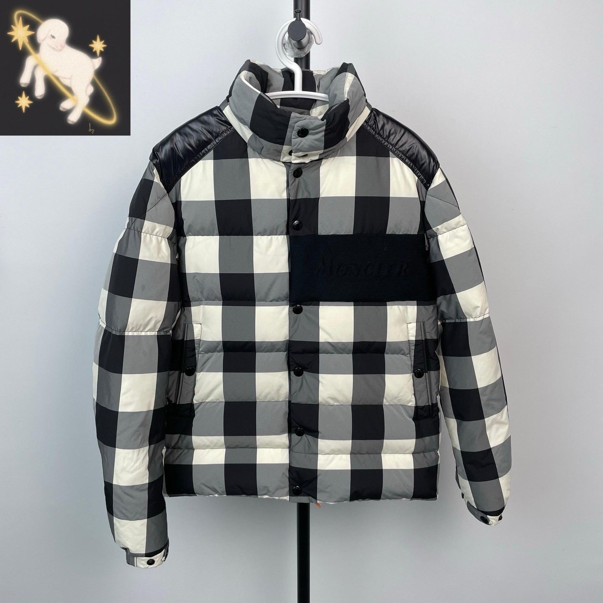 Moncler Moncler Down Plaid Black Heavy Coat 25 Men Size US XS / EU 42 / 0 - 1 Thumbnail