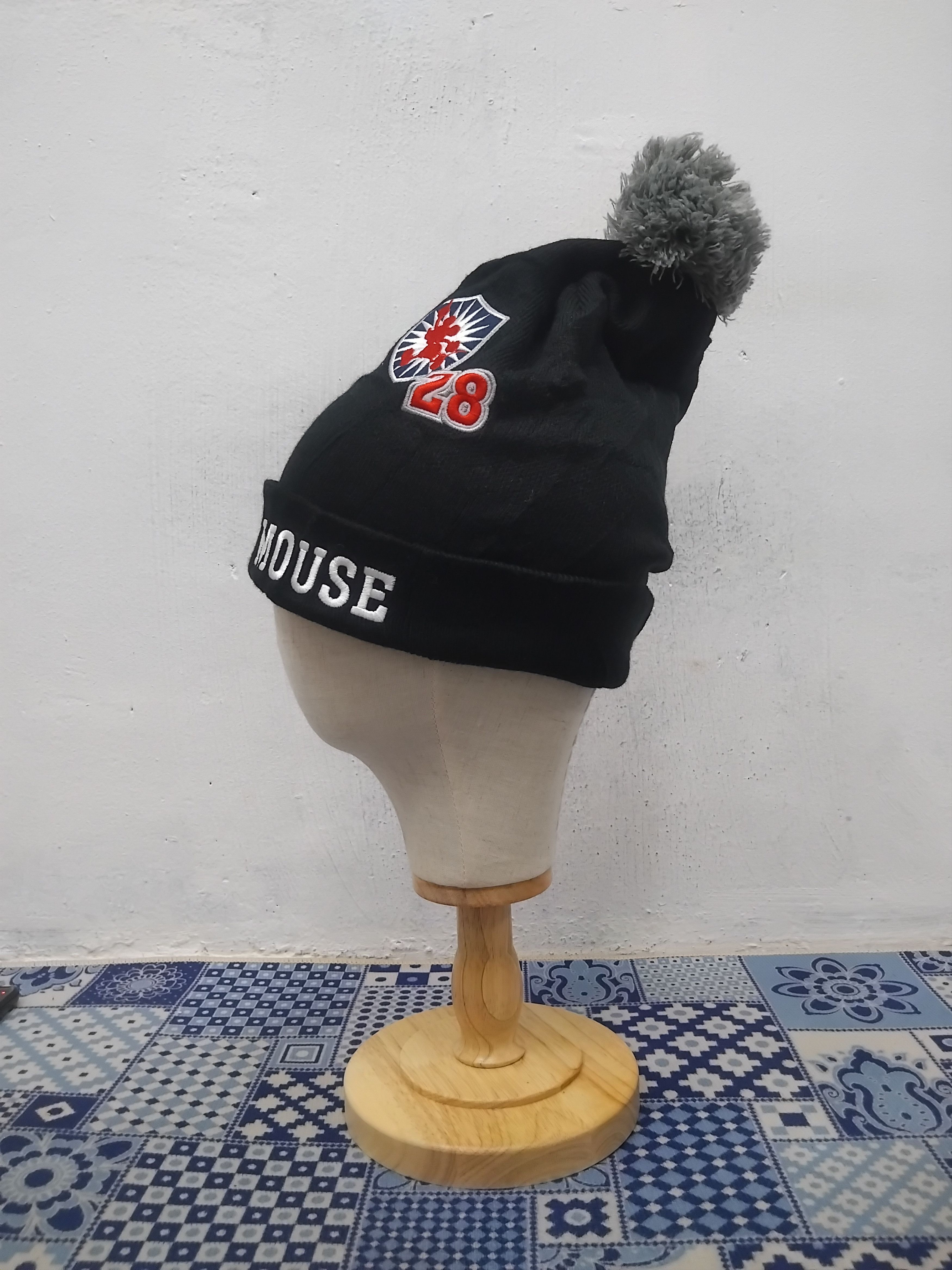 Disney 💥Disney mickey mouse beanie hat Size ONE SIZE - 6 Thumbnail