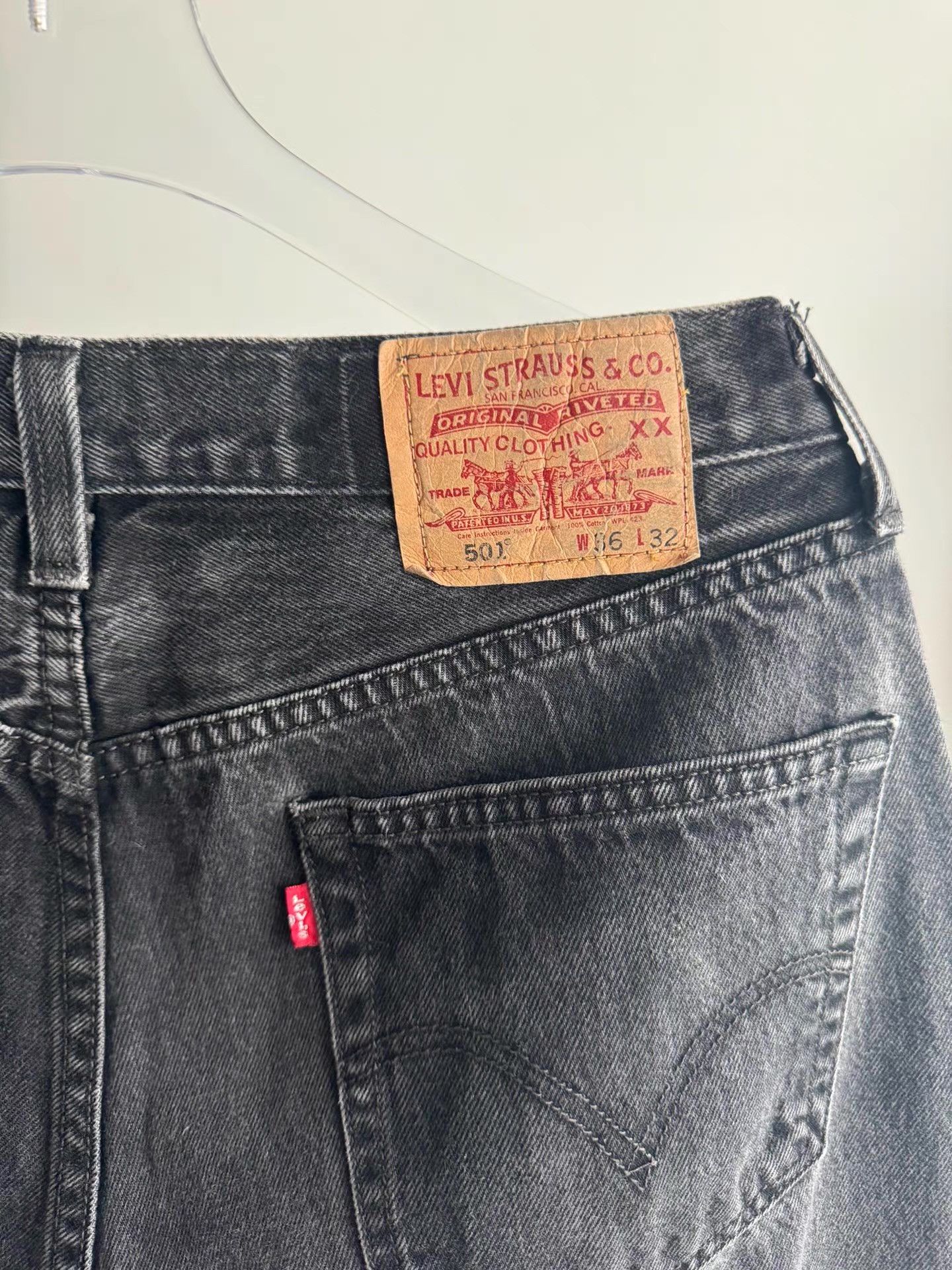 Levi's Vintage Levi's 501 Black Heihai 501 Cross Base Jeans Q15 Size US 34 / EU 50 - 4 Thumbnail