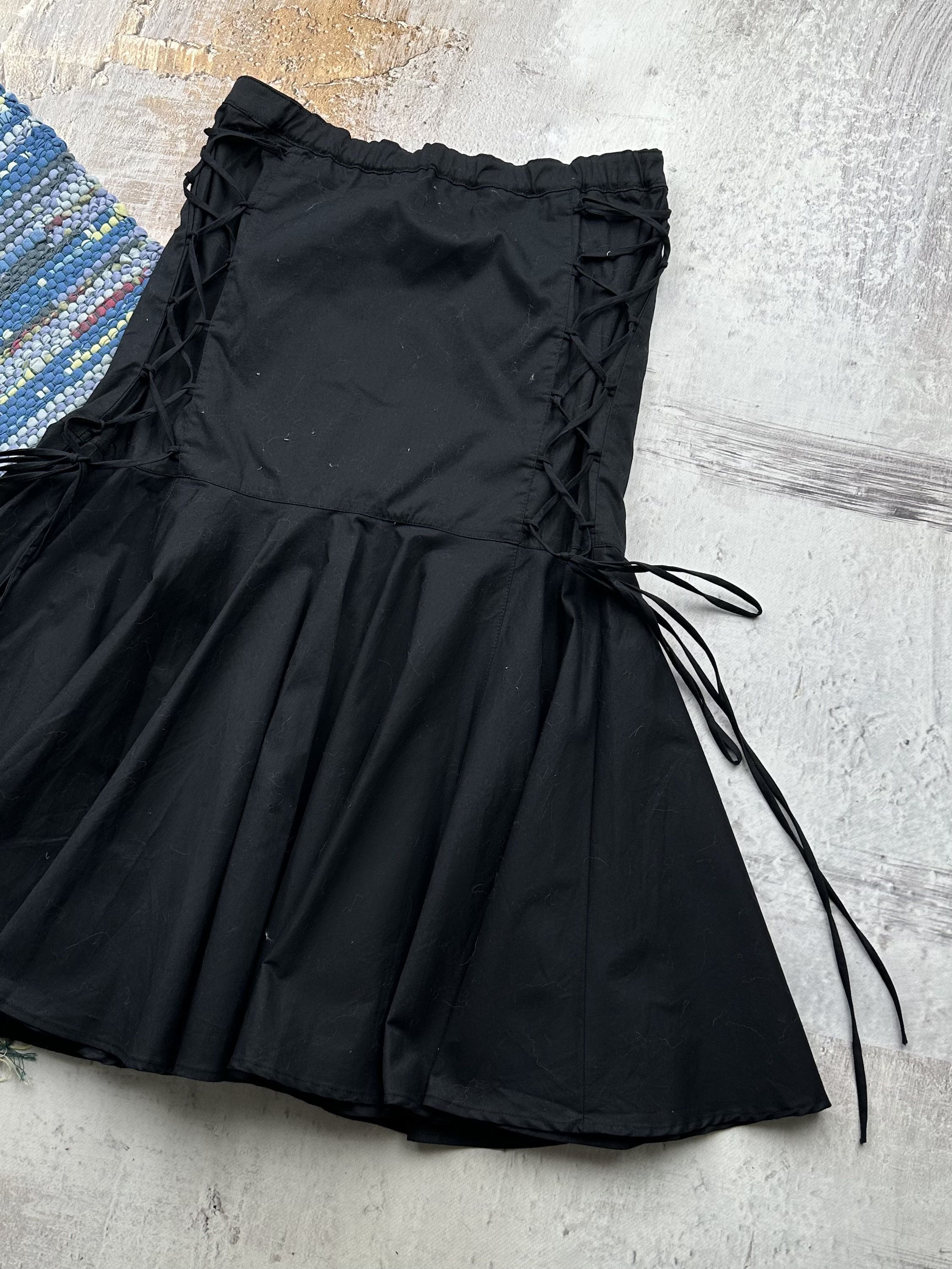 Vintage Vintage Super Flared Skirt With Bondage A213(62) Size 27" / US 4 / IT 40 - 3 Thumbnail