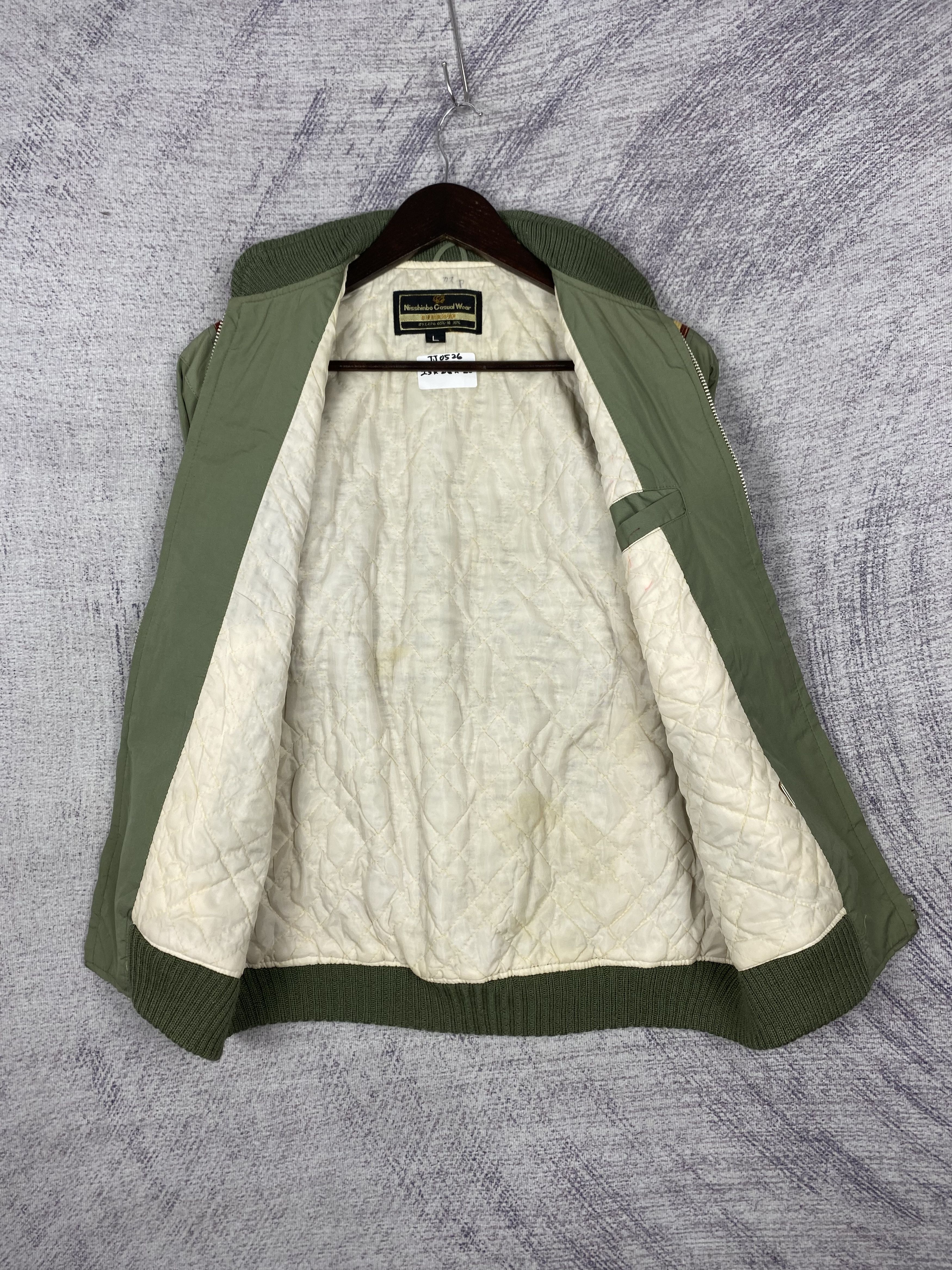 Japanese Brand Vintage Nisshinbo Quilted Lining Bomber Jacket Size L Size US L / EU 52-54 / 3 - 6 Thumbnail