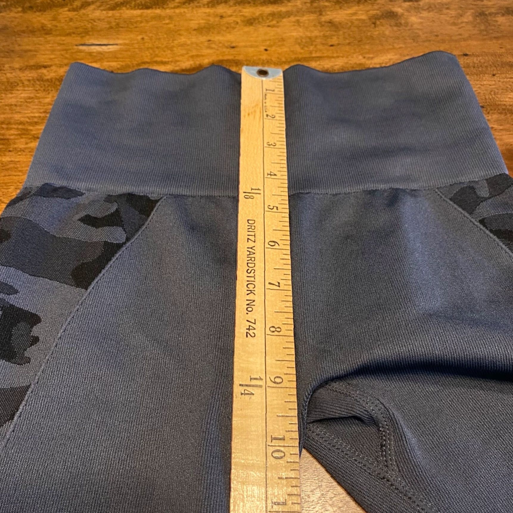 Vintage Zyia Active Leggings Capris Womens XS Black Gray Camo Workout Pants Ladies Size 26" / US 2 / IT 38 - 7 Thumbnail