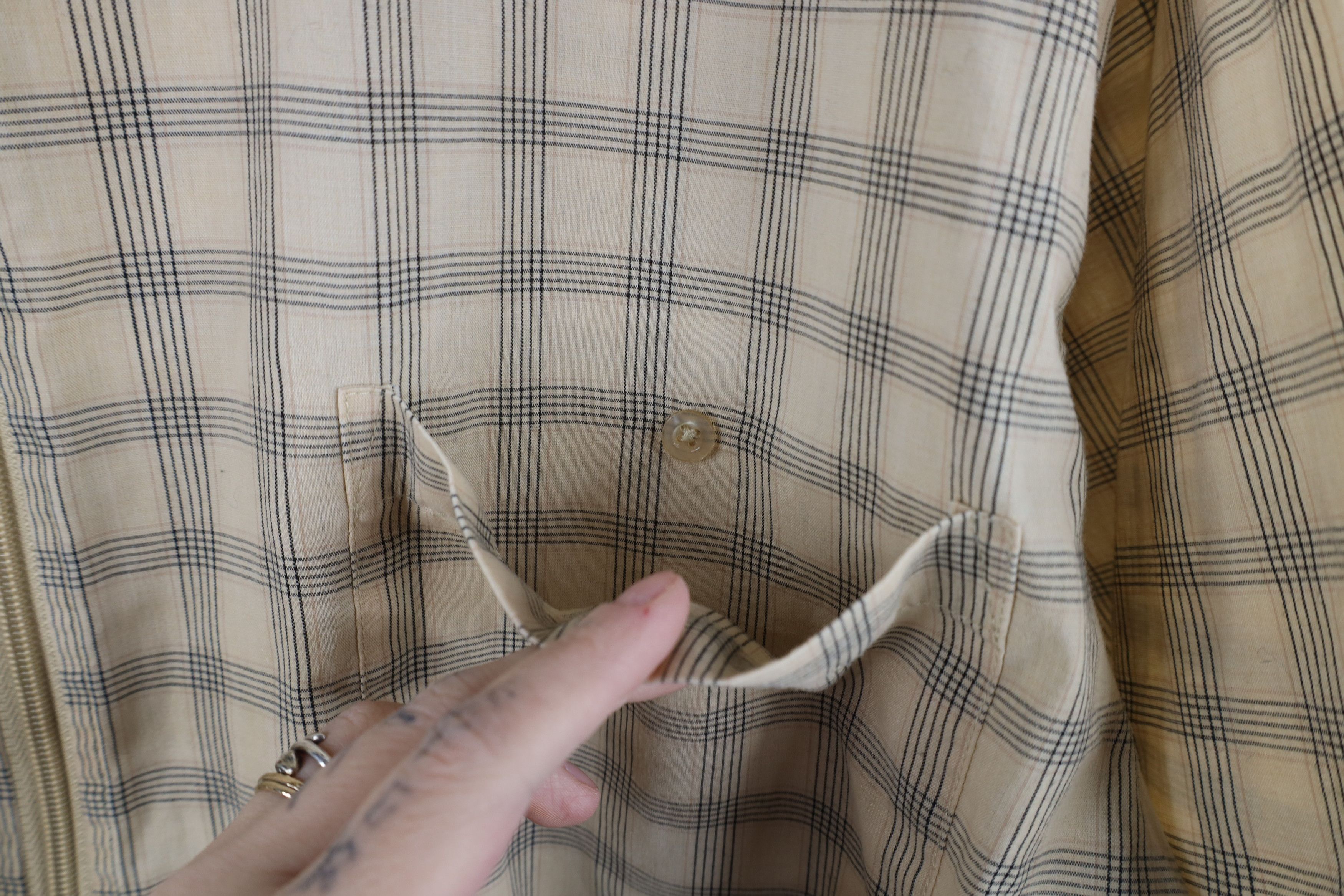 Vintage Vintage 90s Streetwear Short Sleeve Full Zip Shirt Jacket Size US XXL / EU 58 / 5 - 6 Thumbnail