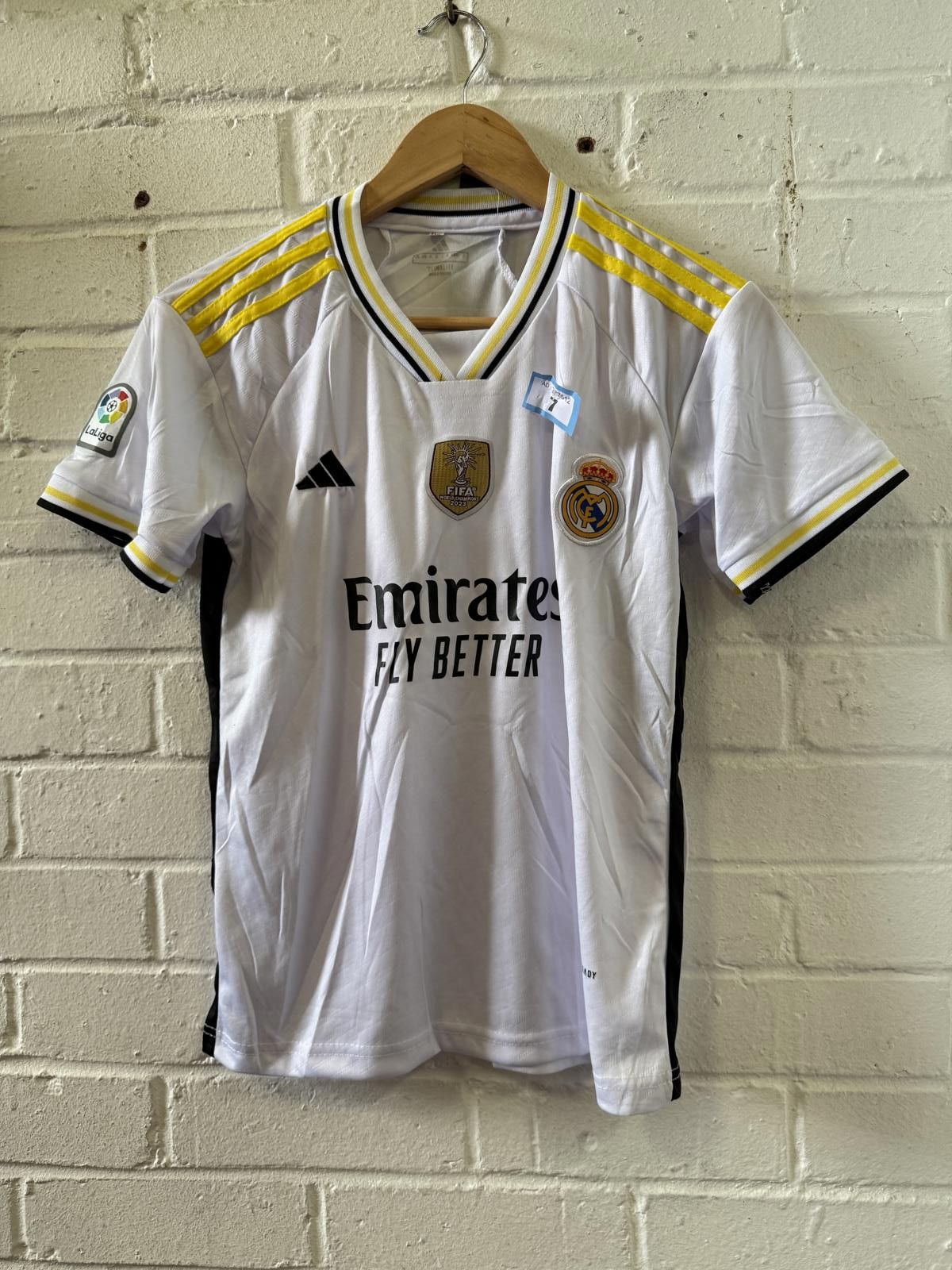 Adidas Real Madrid 2023 FIFA World Champions Men's Soccer Jersey Size US M / EU 48-50 / 2 - 1 Thumbnail
