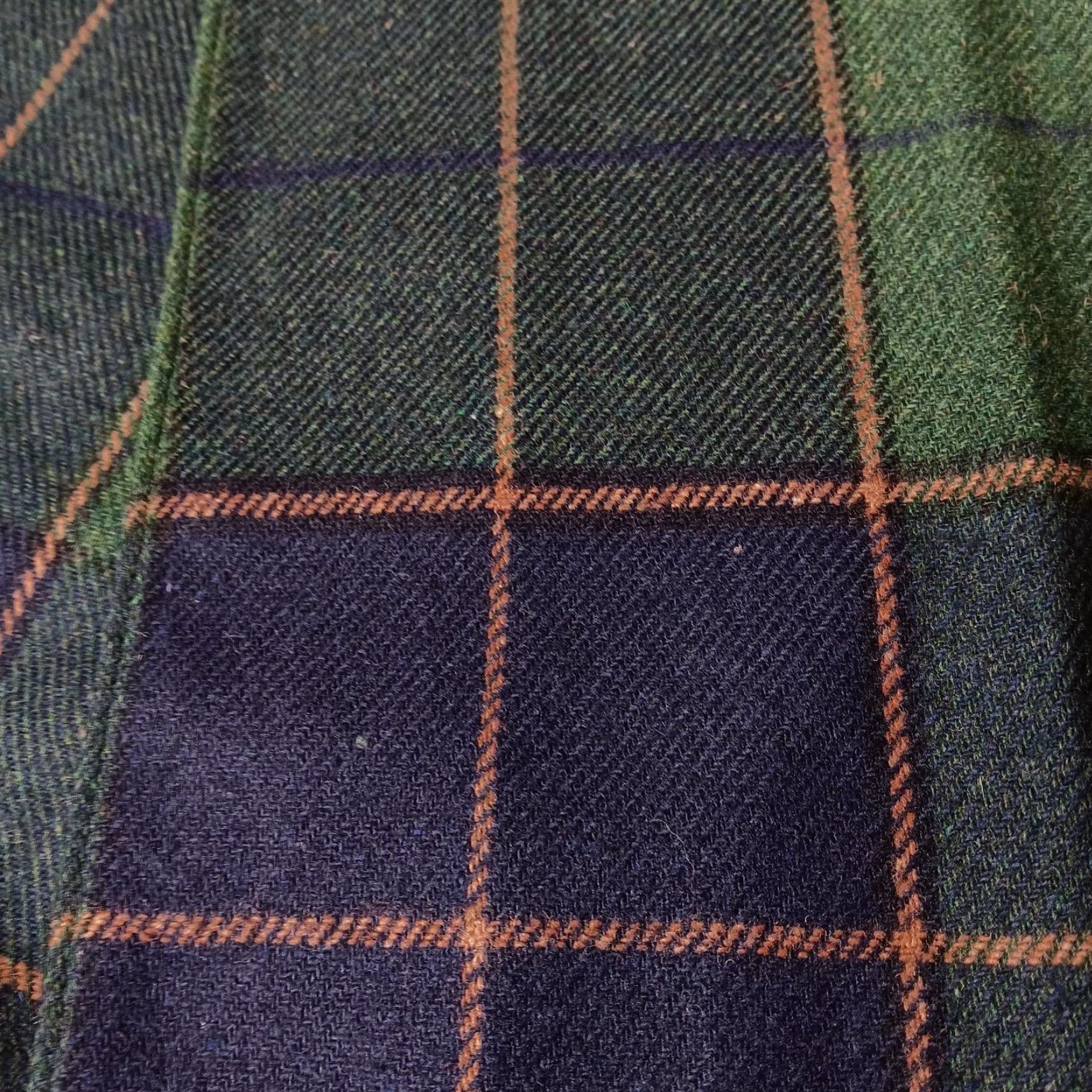 Vintage VINTAGE Unisex Wool Blend Plaid Tartan Rectangle Scarf 10.5x63 Fall Winter Fringe Size ONE SIZE - 6 Thumbnail