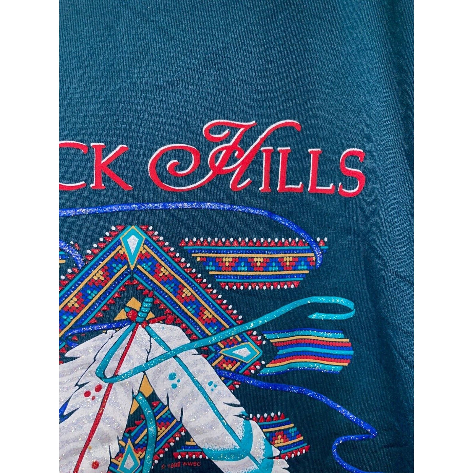 Jerzees 90s Black Hills Native American Tribal Green Shirt Graphic Size US L / EU 52-54 / 3 - 3 Thumbnail