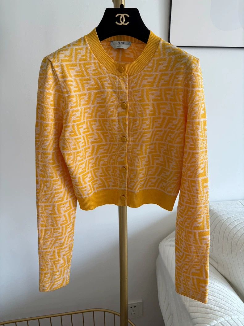 Fendi FENDI Double F full logo sweater Size XS / US 0-2 / IT 36-38 - 1 Thumbnail