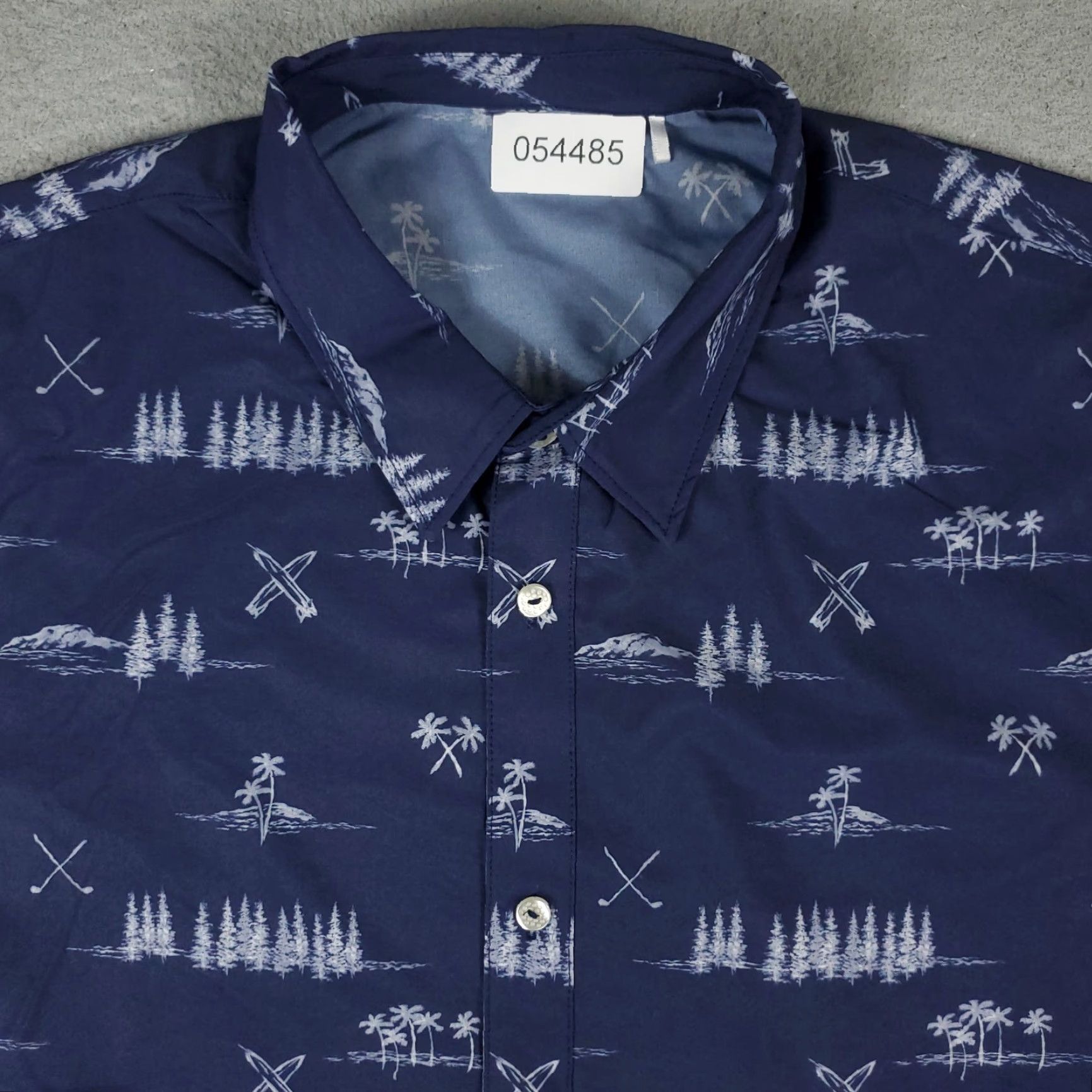 Puma PUMA Shirt Mens XL Blue Button-Up Short Sleeve Casual Geometric Logo Size US XL / EU 56 / 4 - 2 Thumbnail