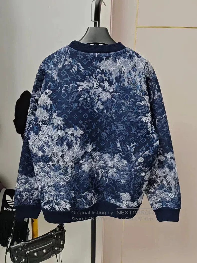 Louis Vuitton Louis Vuitton Logo Sweatshirt-dmc. Size US S / EU 44-46 / 1 - 2 Thumbnail