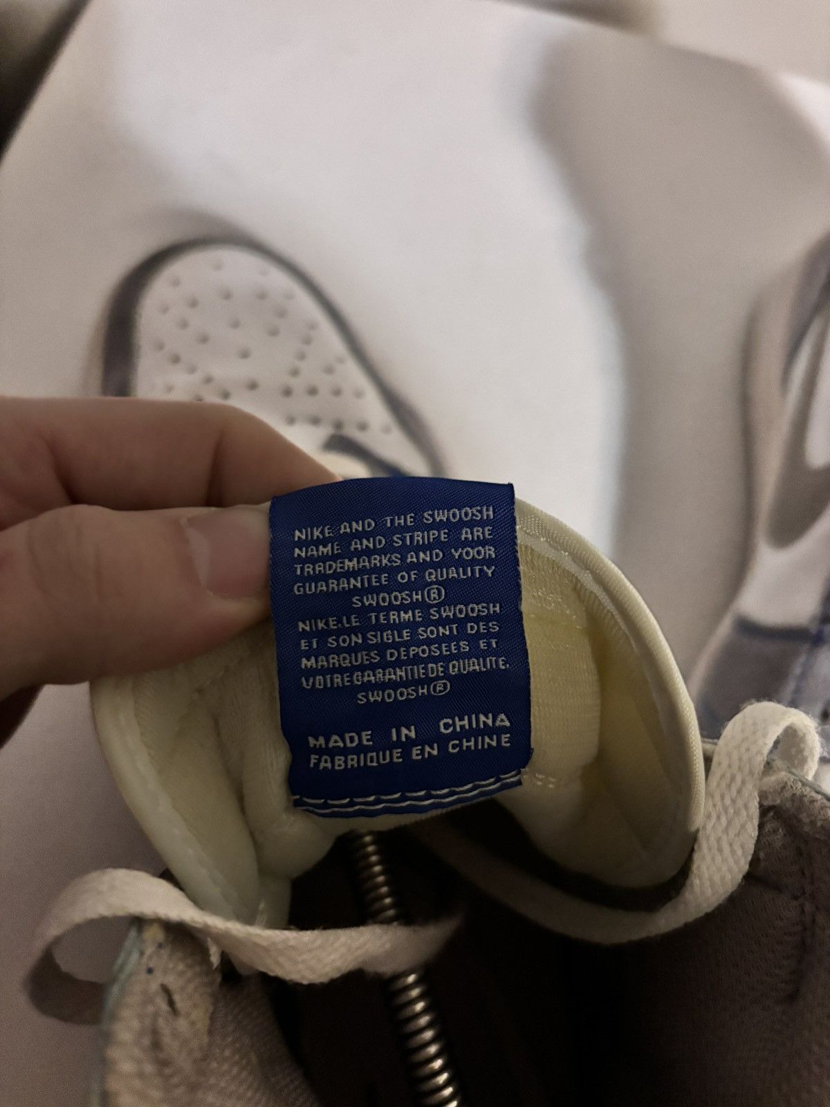 Nike Nike Jordan 1 OG Hyper Royal Size US 11 / EU 44 - 5 Thumbnail