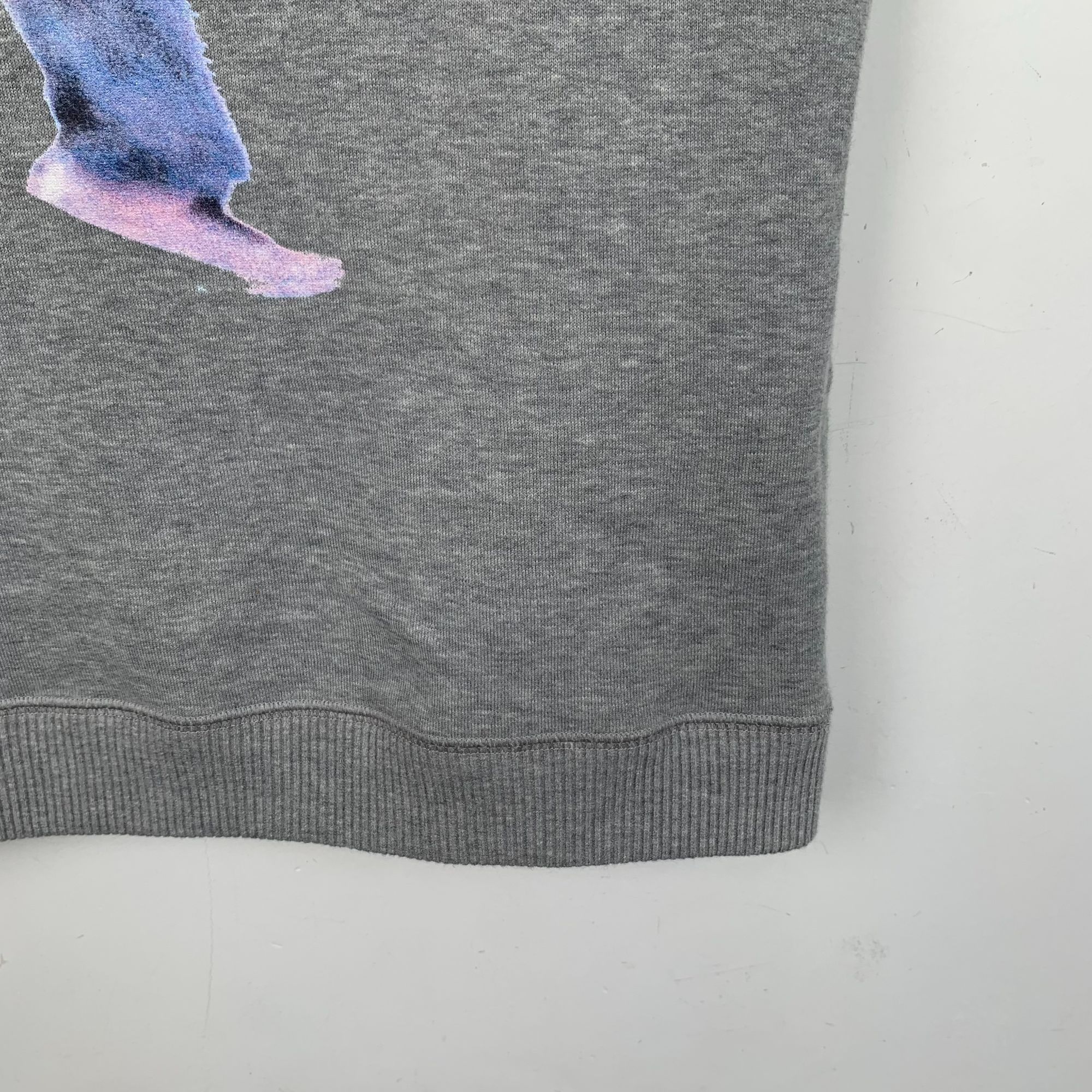 Louis Vuitton Louis Vuitton Gray Sleeveless Sweatshirt With Graphic Print Size US L / EU 52-54 / 3 - 4 Thumbnail