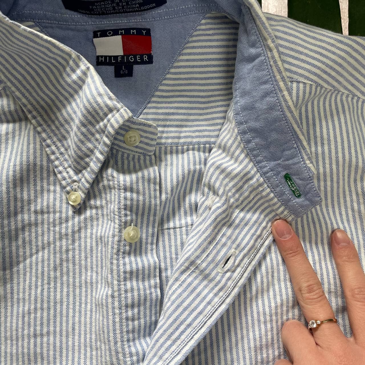 Tommy Hilfiger × Vintage VINTAGE 90S TOMMY HILFIGER BIG LOGO OVERSIZED STRIPES SHIRT Size US XL / EU 56 / 4 - 4 Thumbnail