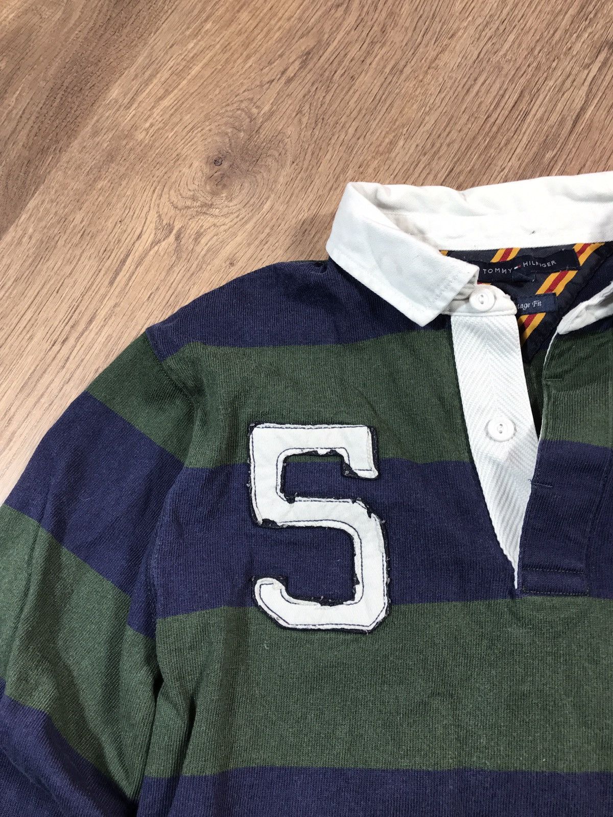 Tommy Hilfiger × Vintage Vintage Tommy Hilfiger Rugby Size US L / EU 52-54 / 3 - 4 Thumbnail
