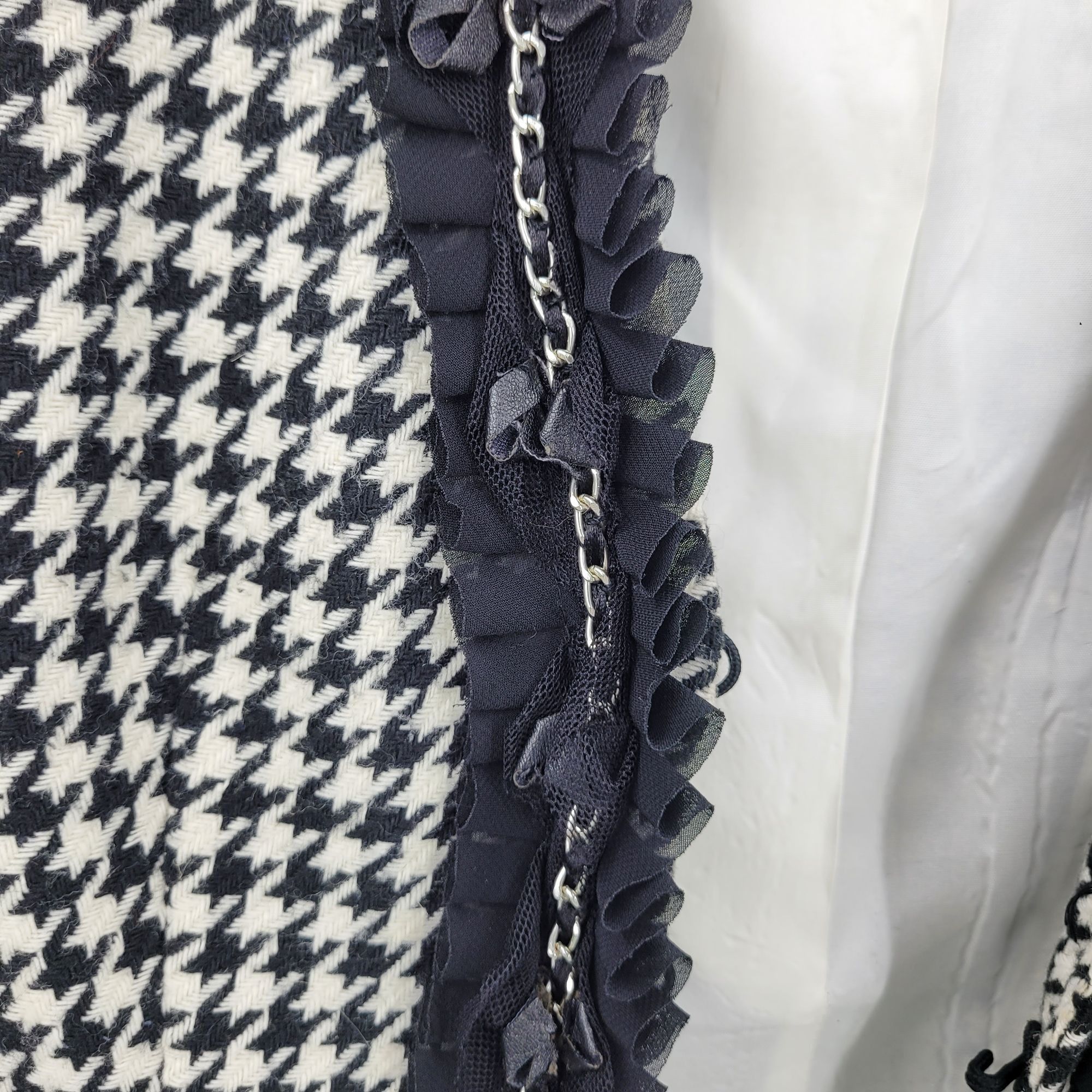 White House Black Market WHBM Womens Wool Blend Houndstooth Blazer Sz 2 Ruffle Chain Size XS / US 0-2 / IT 36-38 - 4 Thumbnail