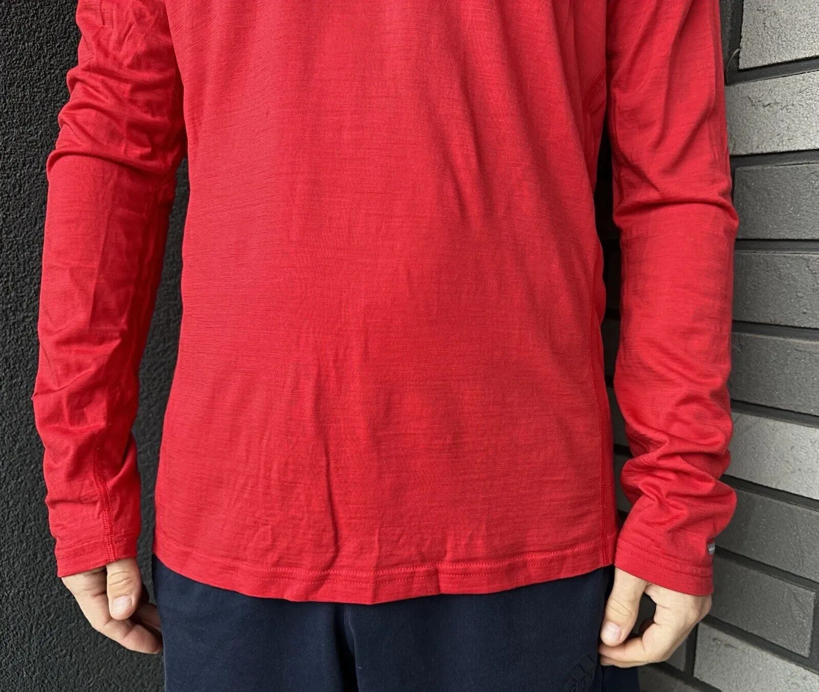 Icebreaker ICEBREAKER WOOL THERMAL BODYFIT BASE LAYER HIKING OUTDOOR Size US XL / EU 56 / 4 - 5 Thumbnail