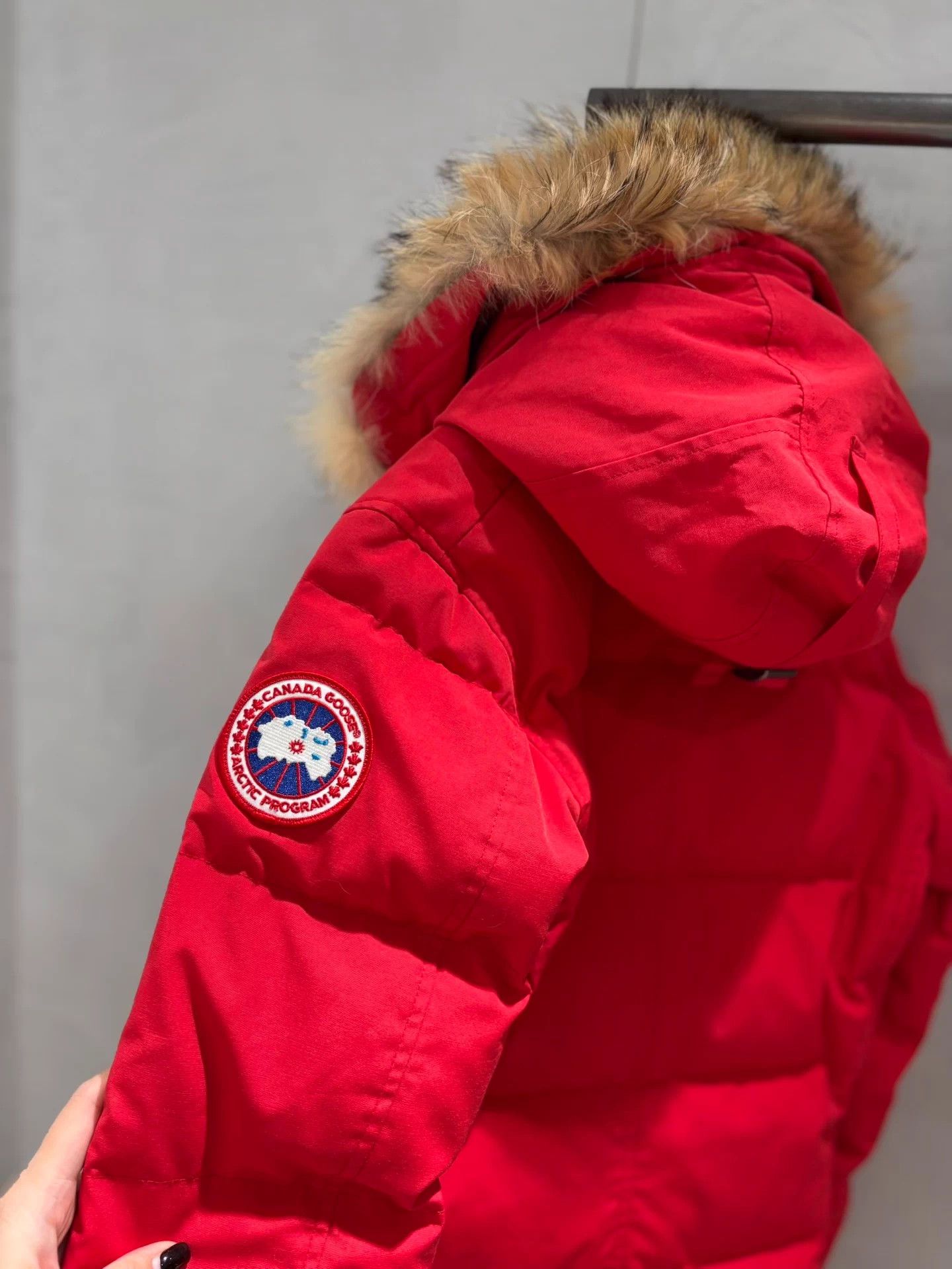 Canada Goose Canada Goose Red Mid-Length Hooded Puffer M Size M / US 6-8 / IT 42-44 - 3 Thumbnail