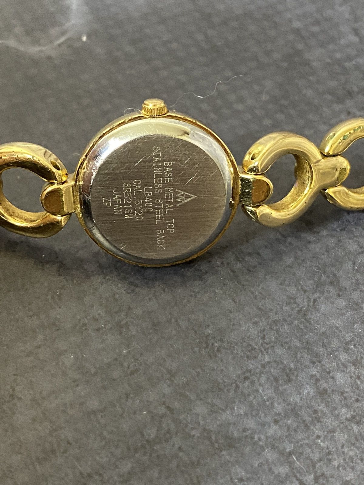 Japanese Brand Accurist 90s Gold Plated Women's Watch Size ONE SIZE - 6 Thumbnail
