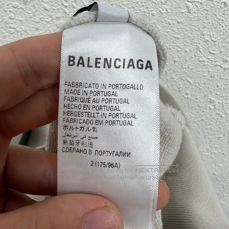 Balenciaga Balenciaga 3XL Embroidered Logo Beige Hoodie Size US M / EU 48-50 / 2 - 4 Thumbnail