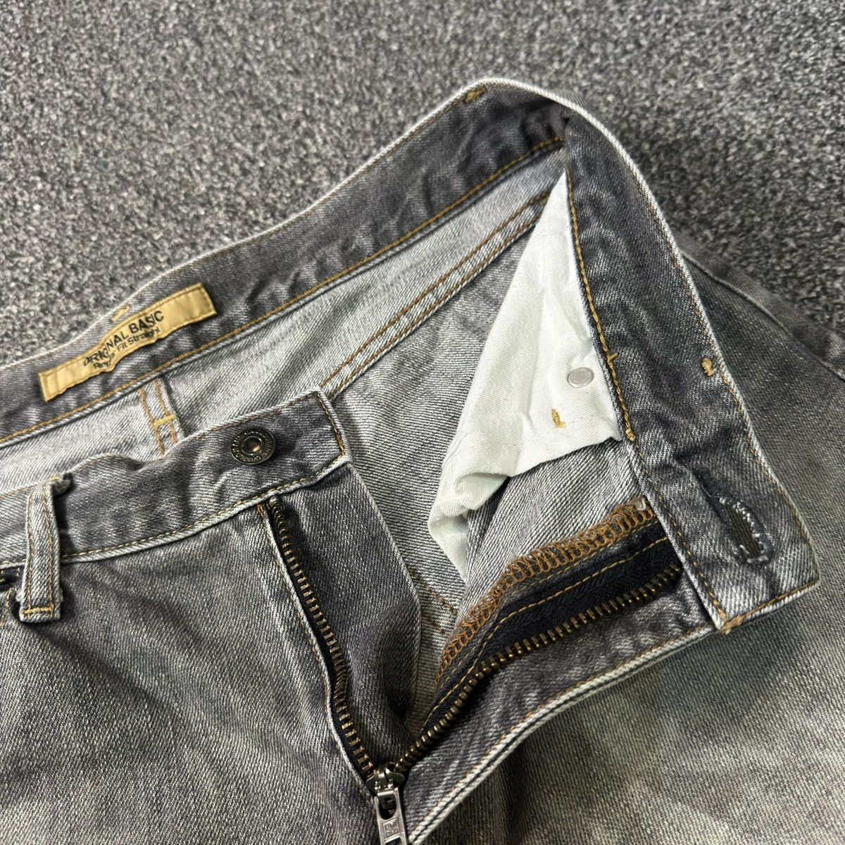 Undercover × Uniqlo Vintage Uniqlo S002 Regular Fit Straight Distressed Faded Size US 31 - 13 Thumbnail