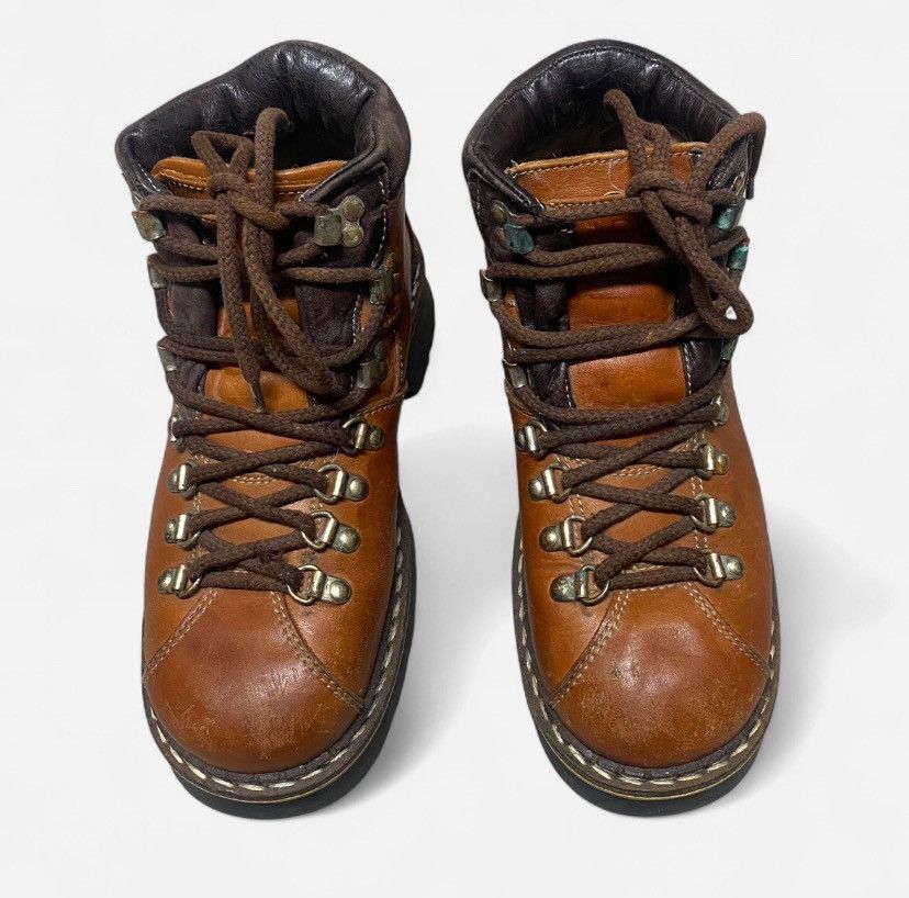 Aldo brown leather Aldo mountain hiking boots w/ metal hardware Size US 6 / EU 39 - 3 Thumbnail