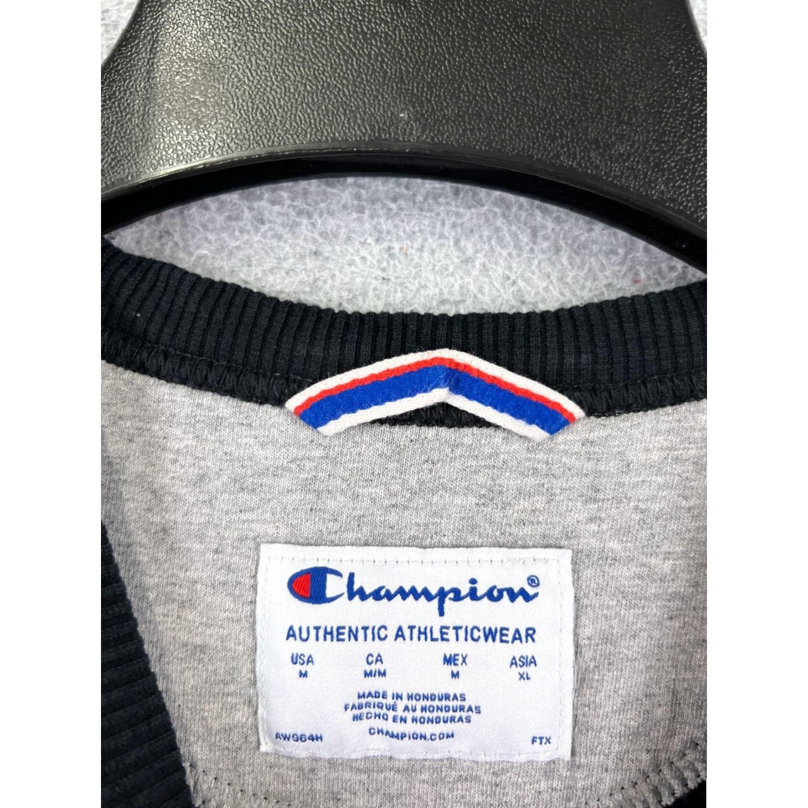 Champion Champion Sweater Adult Medium Black Spellout Cotton Blend Crew Neck Pullover Size US M / EU 48-50 / 2 - 7 Thumbnail