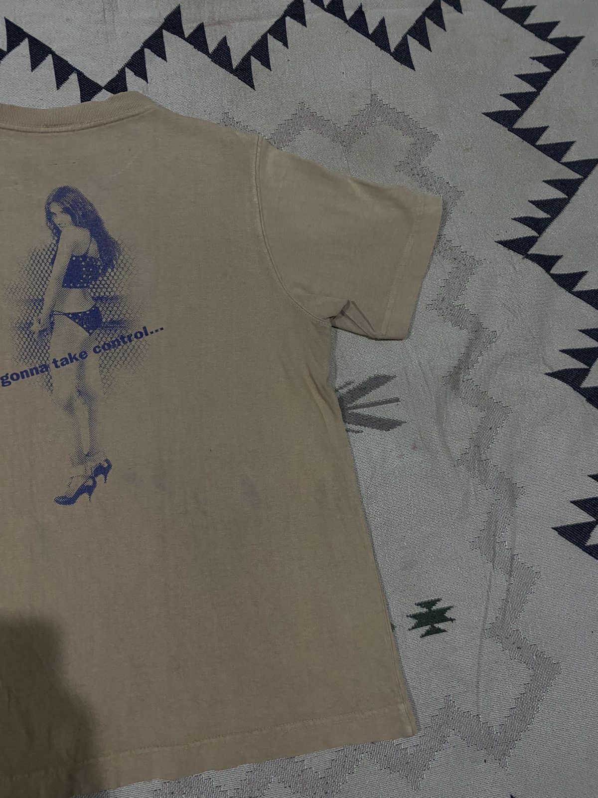 If Six Was Nine 2000s ALGONQUINS “GONNA TAKE CONTROL” SEXY GIRL GRAPHIC RARE Size US XS / EU 42 / 0 - 11 Thumbnail