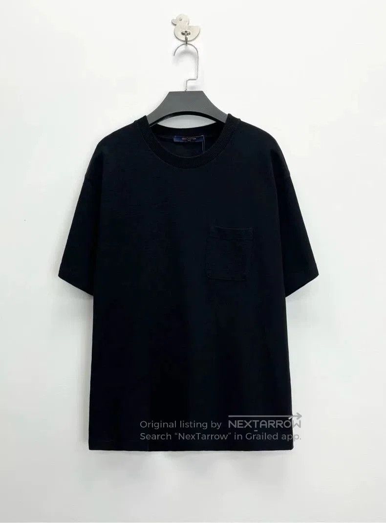 Louis Vuitton Louis Vuitton Black Damier 3D Pocket T-shirt. Size US M / EU 48-50 / 2 - 1 Thumbnail