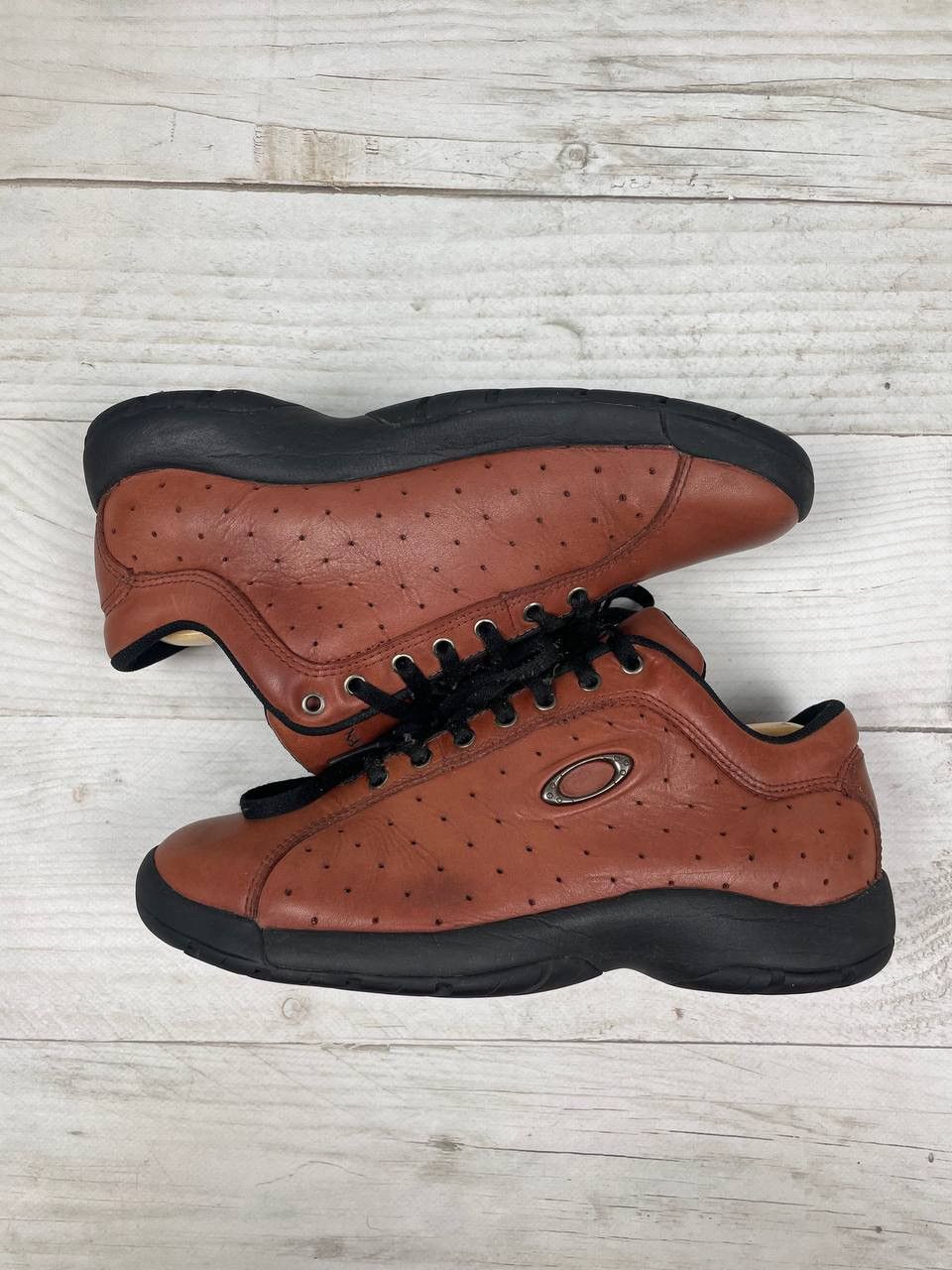 Oakley Vintage Oakley FACTORY PILOT Software Leather Sneakers 2002 Size US 10 / EU 43 - 6 Thumbnail
