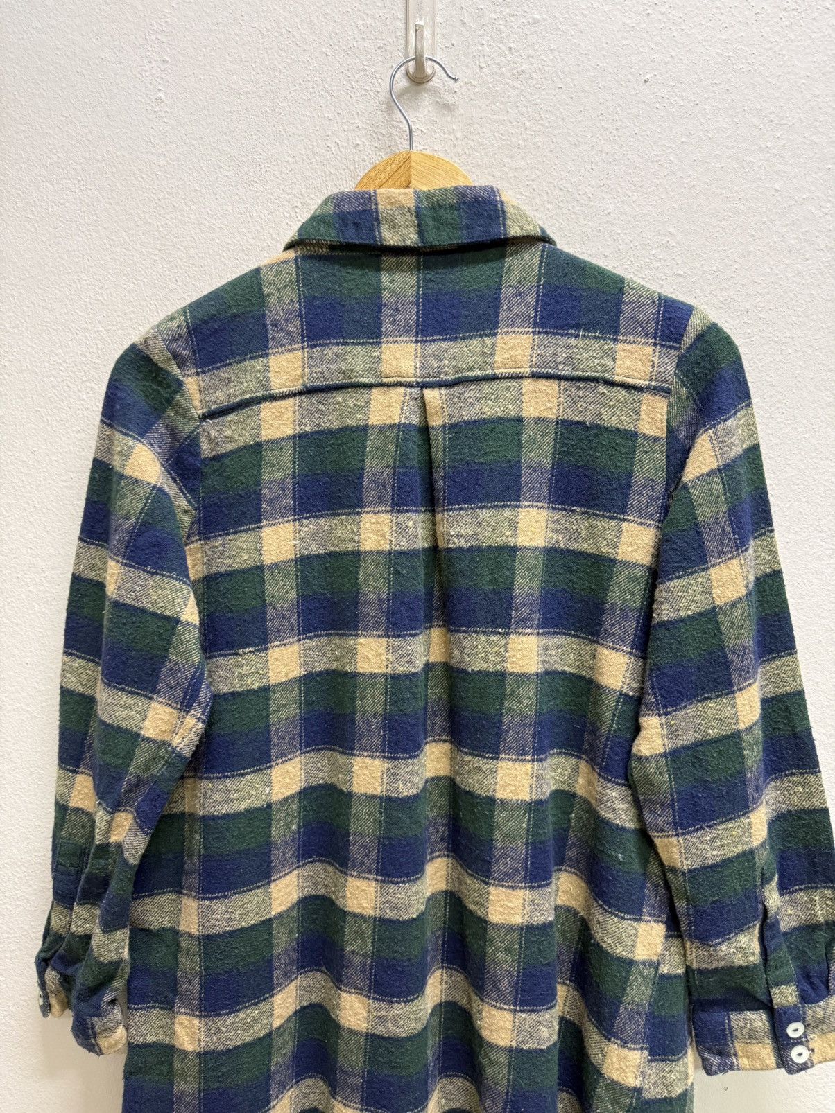 Japanese Brand VINTAGE T’bis STUDIO CHEKERED FLANNEL BUTTON UP LONG SHIRT Size M / US 6-8 / IT 42-44 - 16 Thumbnail