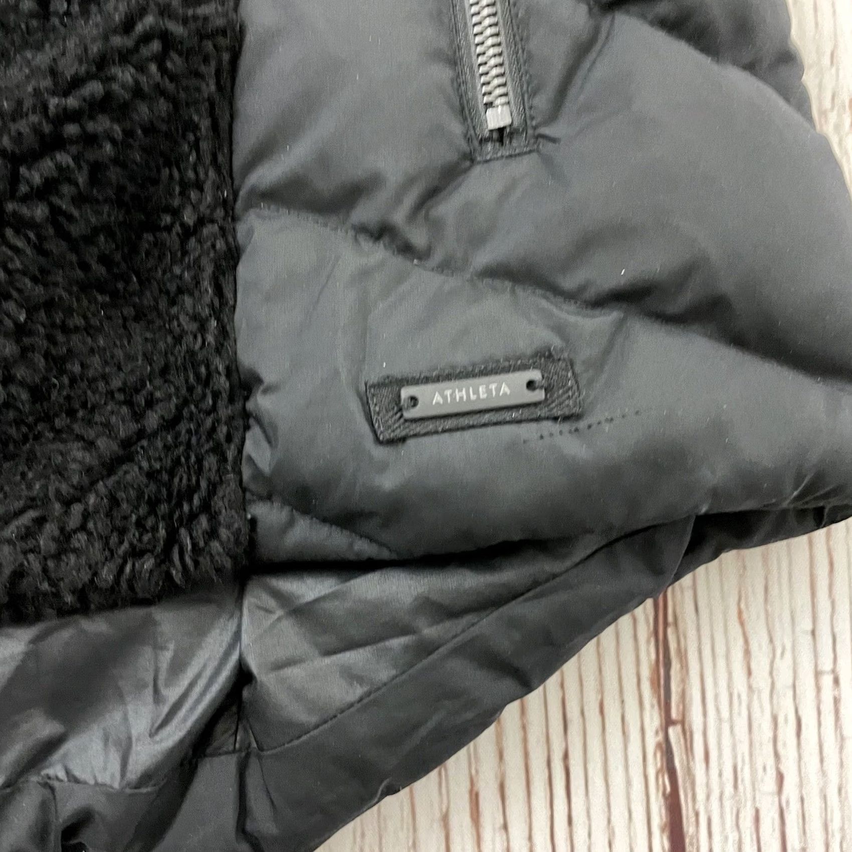 Athleta Athleta Vest Full Zip Black Womens Small XS? Size S / US 4 / IT 40 - 2 Thumbnail