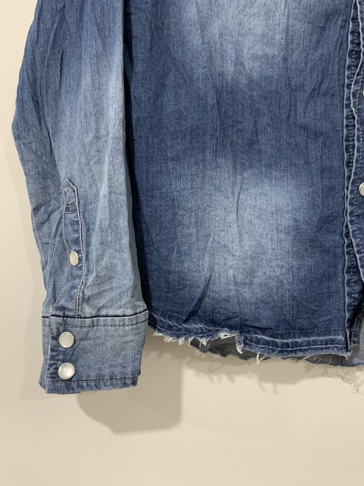 In The Attic In the attic denim shirt two tone sawtooth button usa flag Size US M / EU 48-50 / 2 - 4 Thumbnail