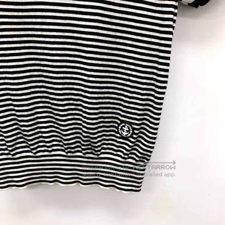 Louis Vuitton Louis Vuitton Black and white striped crewneck wool knit s Size L / US 10 / IT 46 - 4 Thumbnail