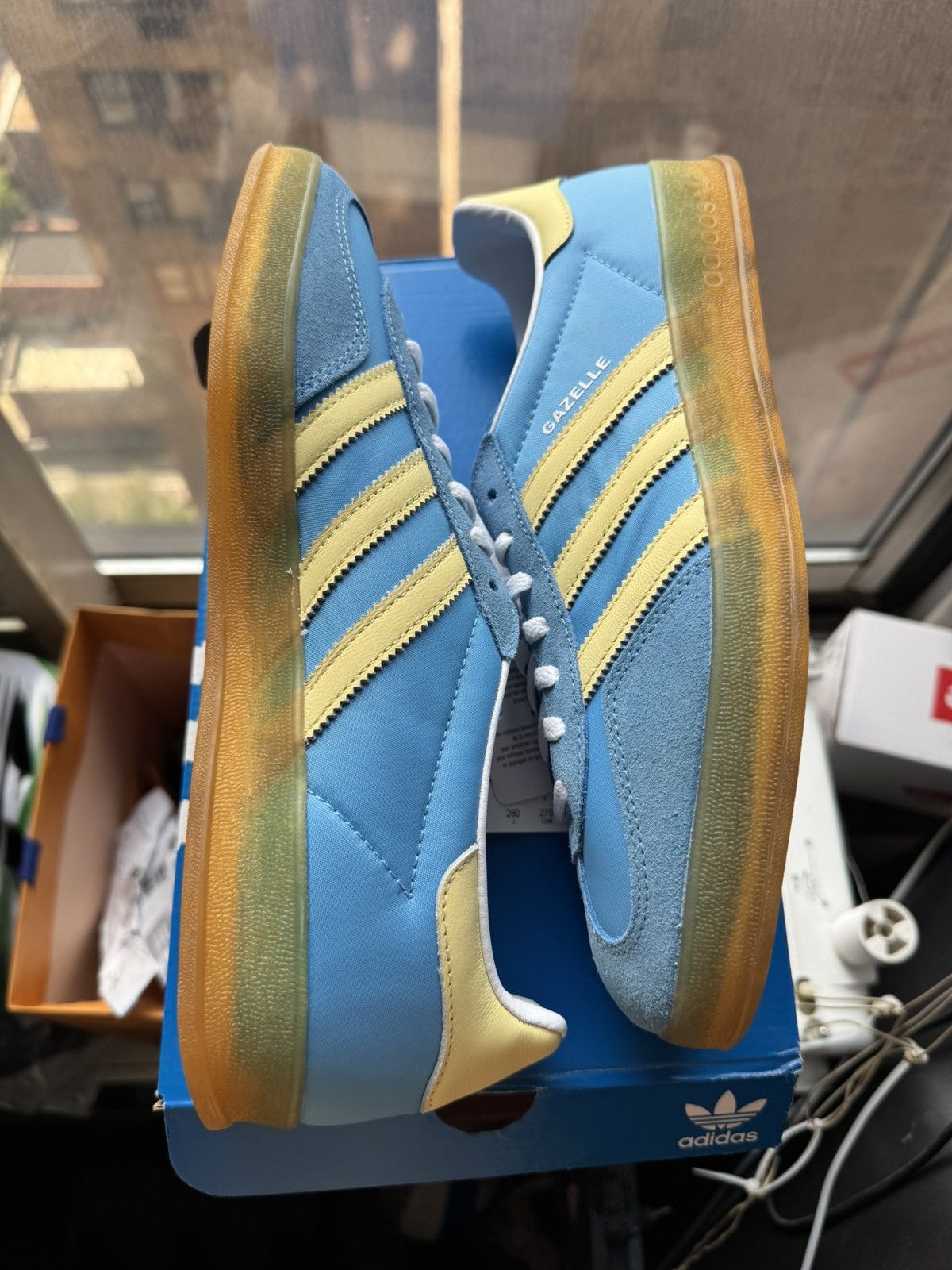 Adidas Gazelle adidas Size US 9.5 / EU 42-43 - 7 Thumbnail
