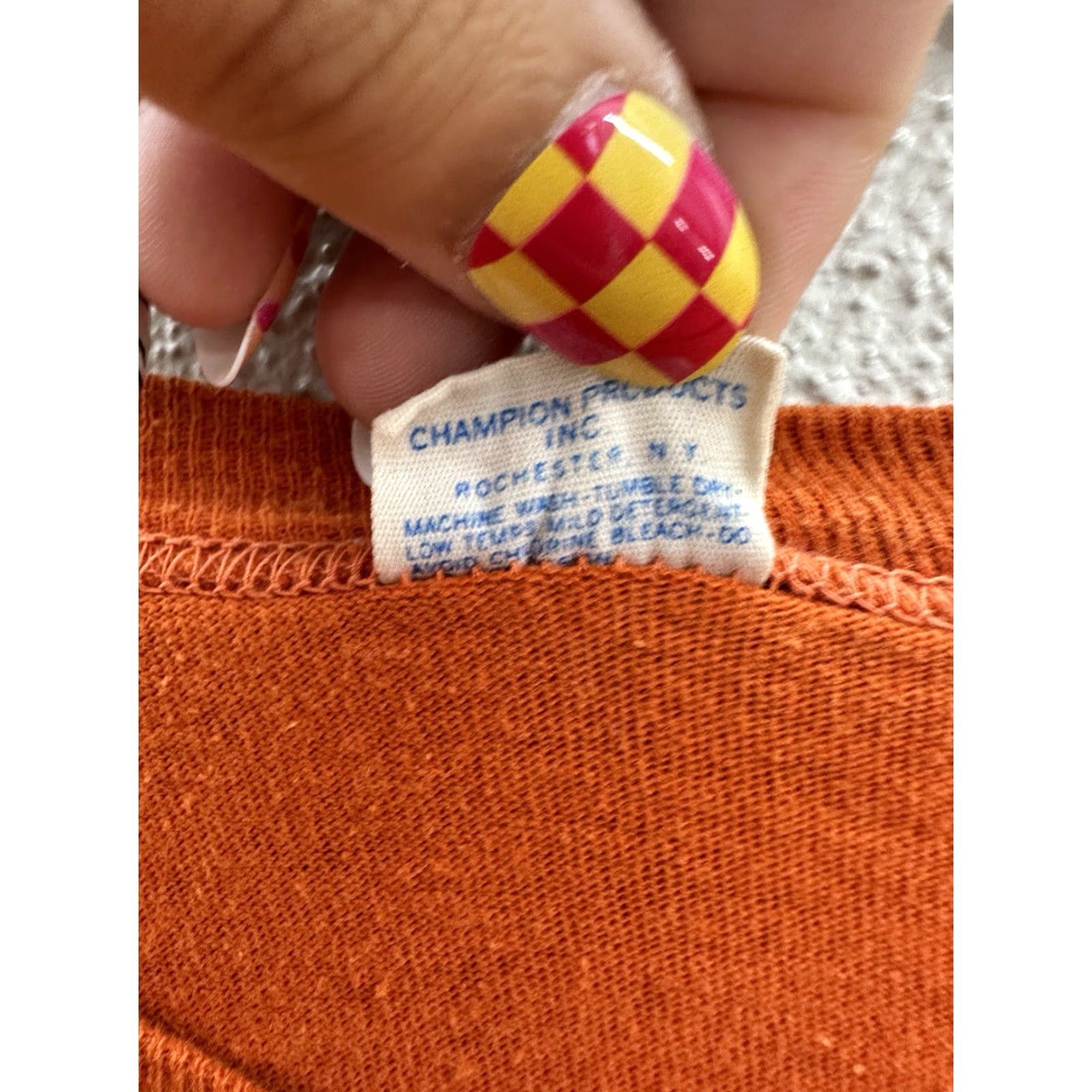 Champion VINTAGE Champion Womens Shirt University of Florida VTG Short Sleeve Orange M Regular 100% Cotton Casual Tee Womens 70s 80s 90s College Football Size M / US 6-8 / IT 42-44 - 6 Thumbnail