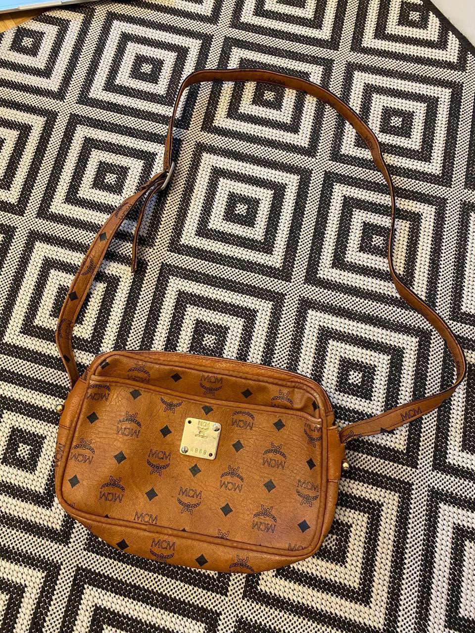 MCM × Vintage Vintage 80s MCM brown monogram crossbody bag casual designer Size ONE SIZE - 1 Thumbnail