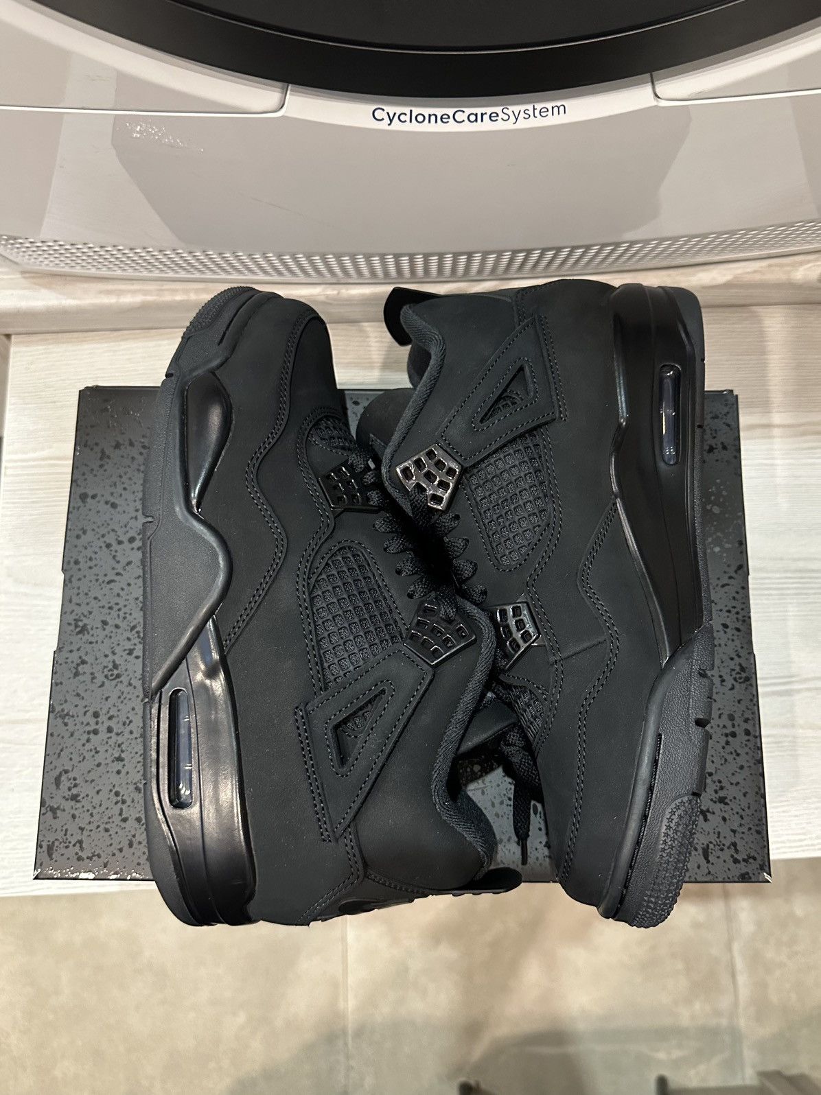 Jordan Brand jordan 4 black cat Size US 9.5 / EU 42-43 - 10 Thumbnail