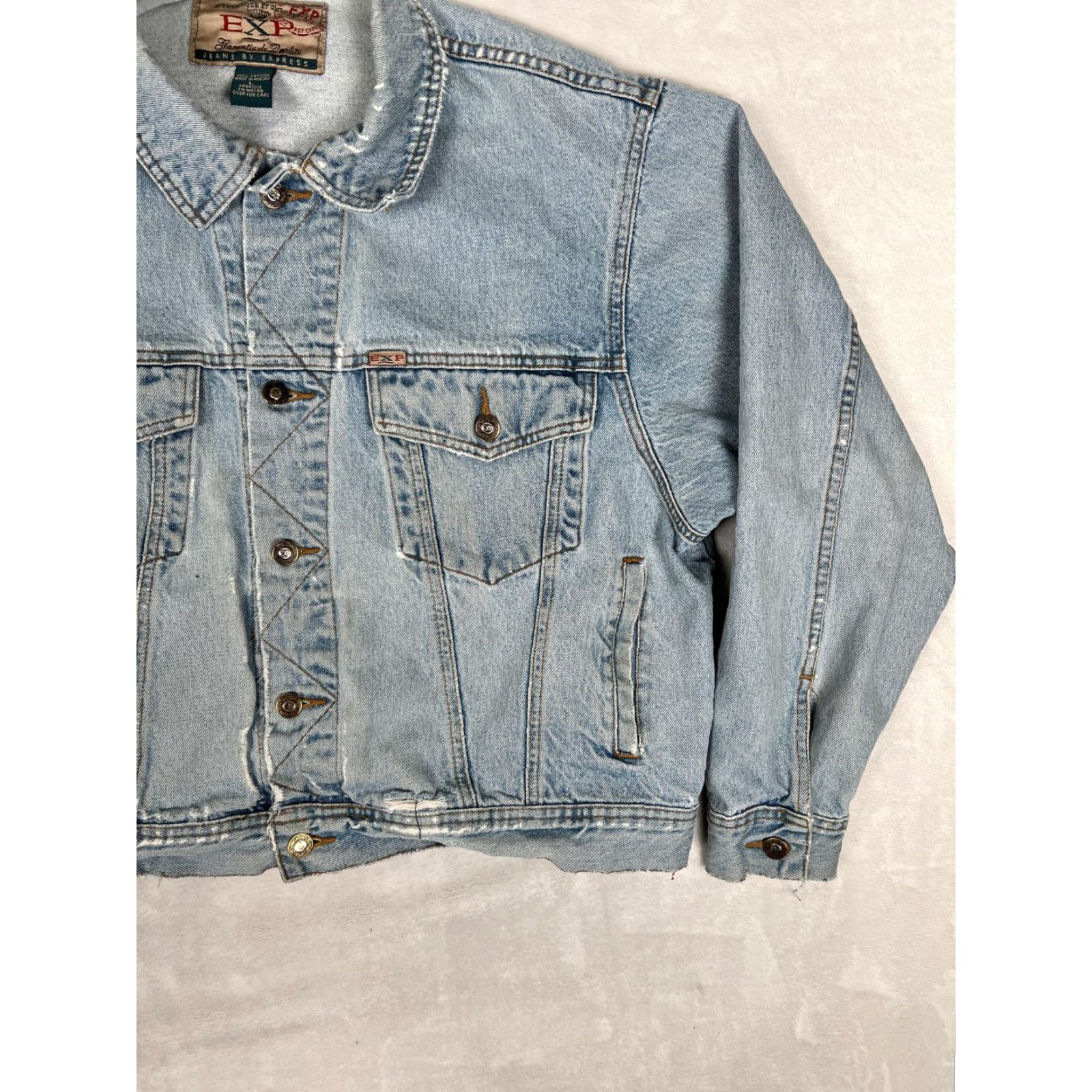 Express VINTAGE Express Jeans Jacket Mens Large Blue Denim Distressed Raw Hem 90s Size US 33 - 3 Thumbnail