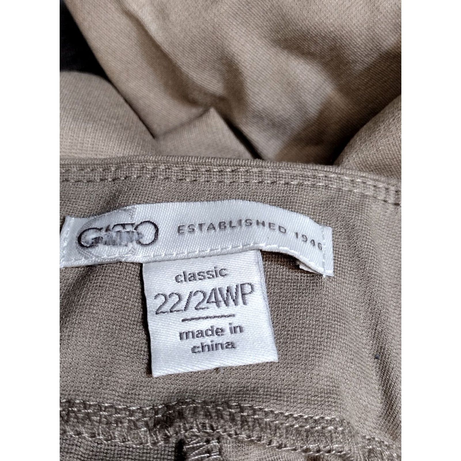 Vintage GATO Beige Pull On Ankle Pants Women's 22/24WP Casual Career Twist: 90s Theme, High Rise, Pockets, Regular Fit, Plus Size Size 40" / US 18 - 6 Thumbnail
