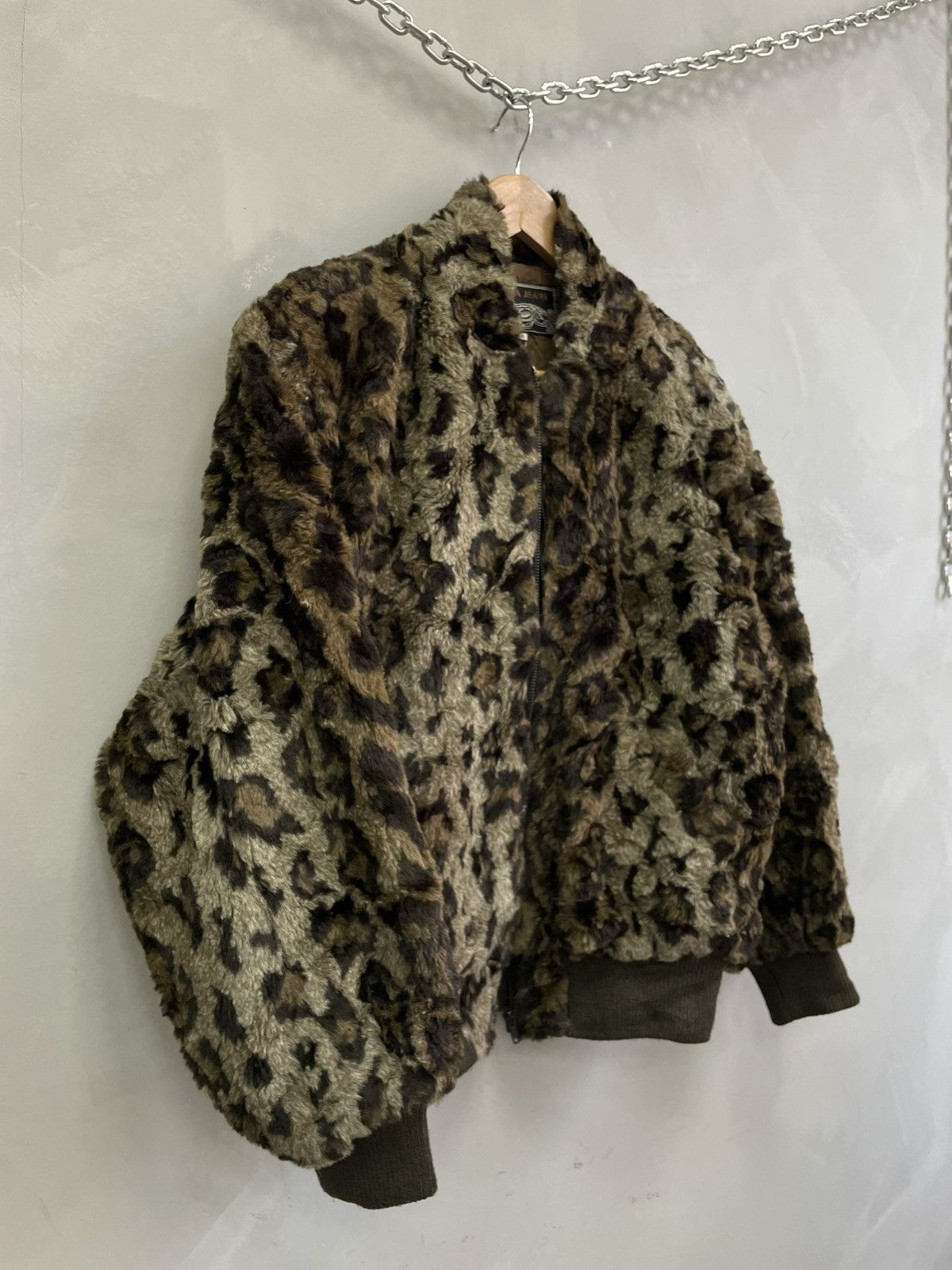 Le Grande Bleu (L.G.B.) Legrandebleu style faux fur leopard jacket vintage 90s Y2K Size US M / EU 48-50 / 2 - 5 Thumbnail