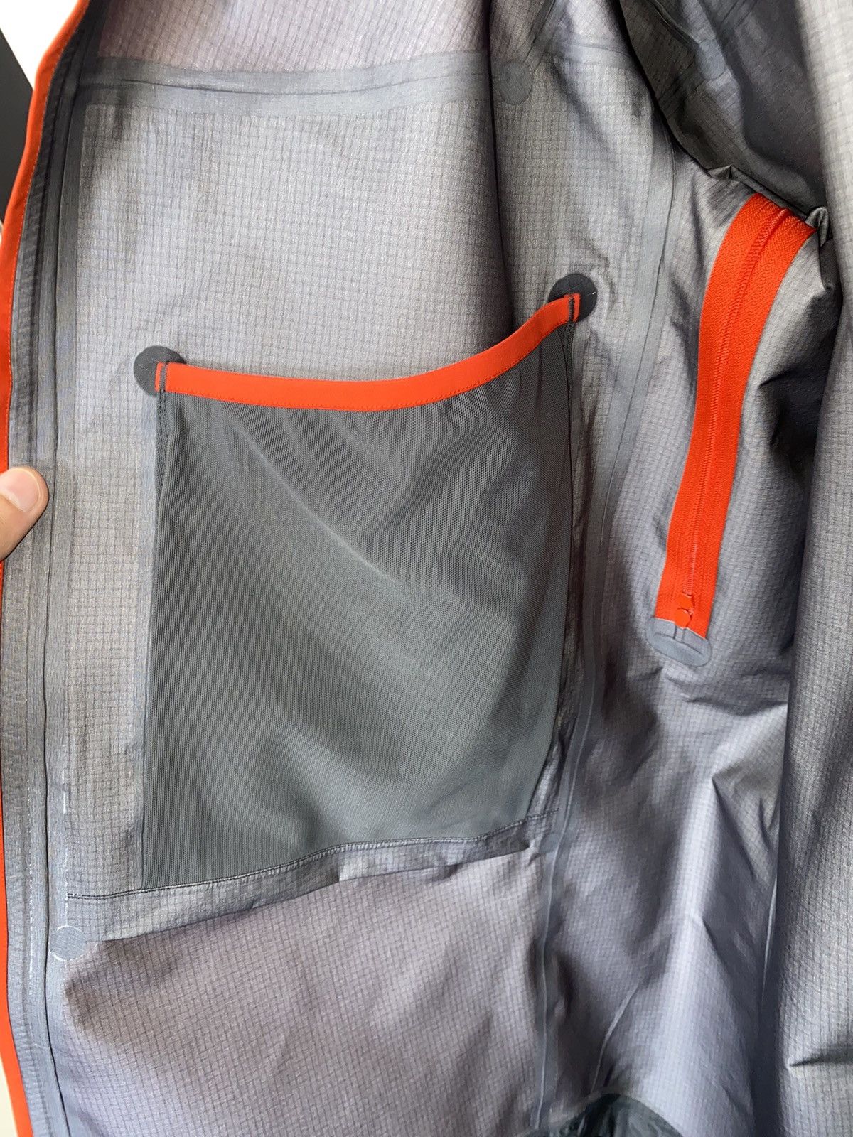 Arc'teryx × Goretex Arcteryx Alpha SV Color Blocked Regear Jacket Size US XL / EU 56 / 4 - 5 Thumbnail